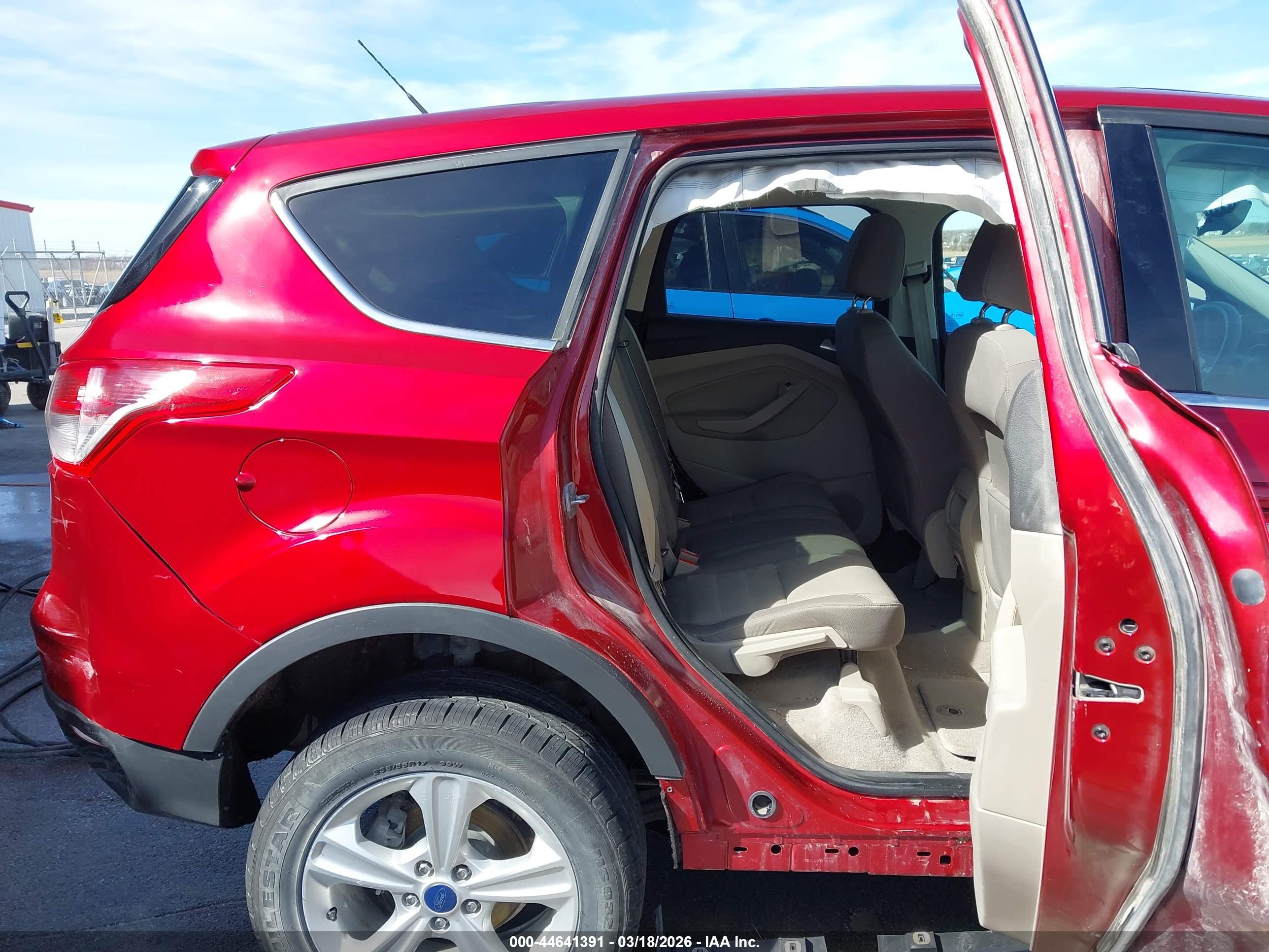 FORD ESCAPE image 8