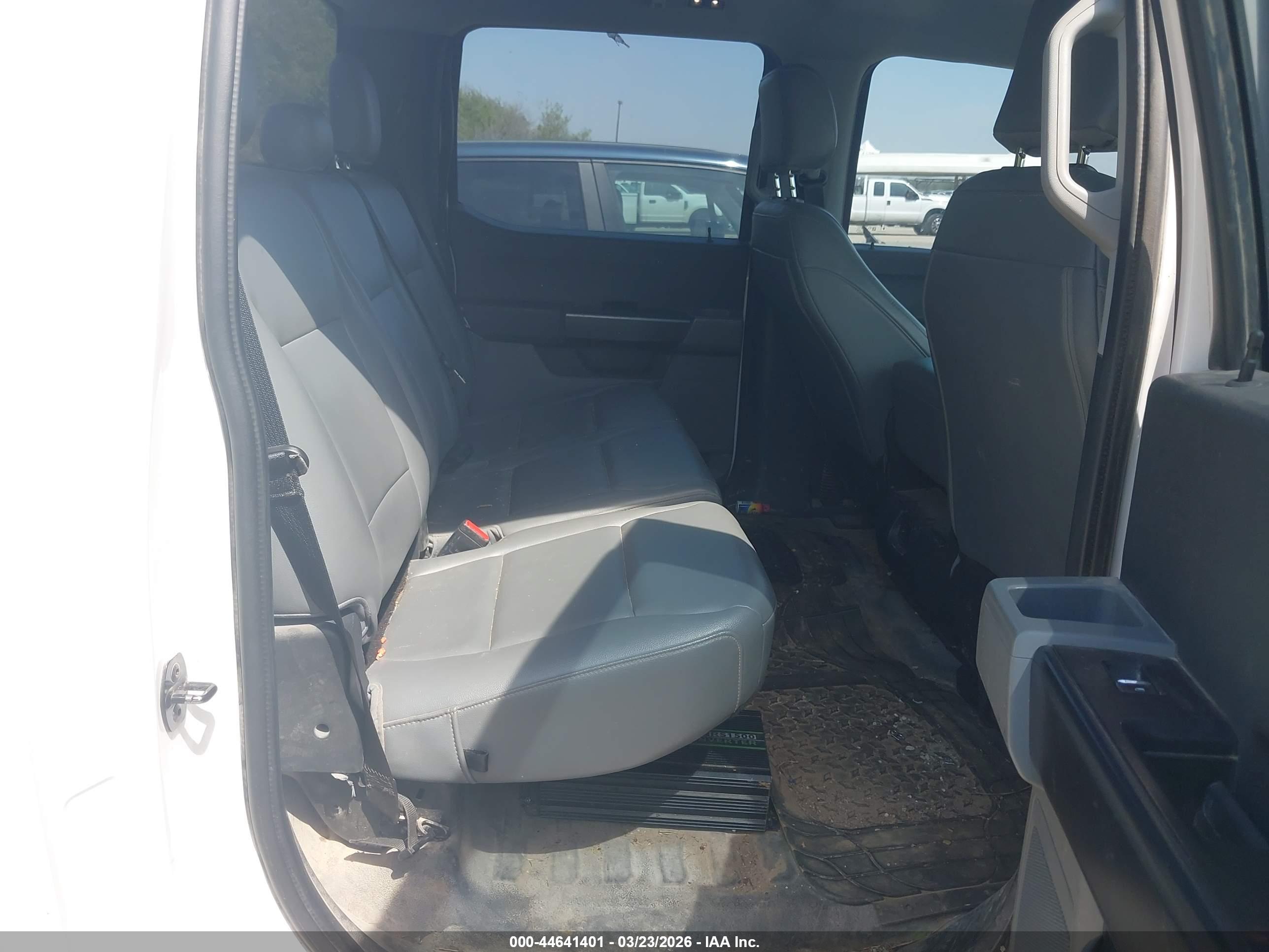 FORD F-150 image 8