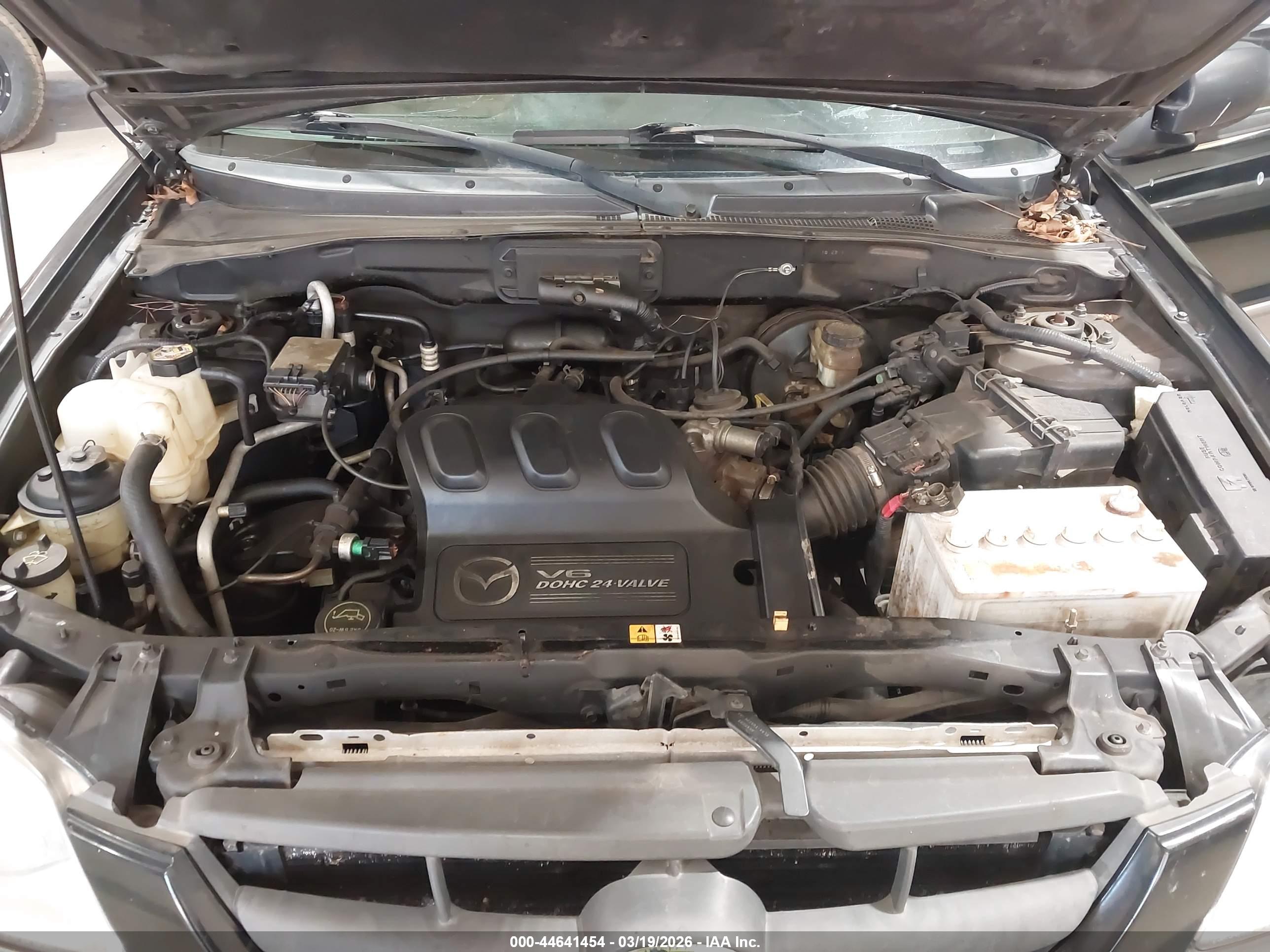 MAZDA TRIBUTE image 10