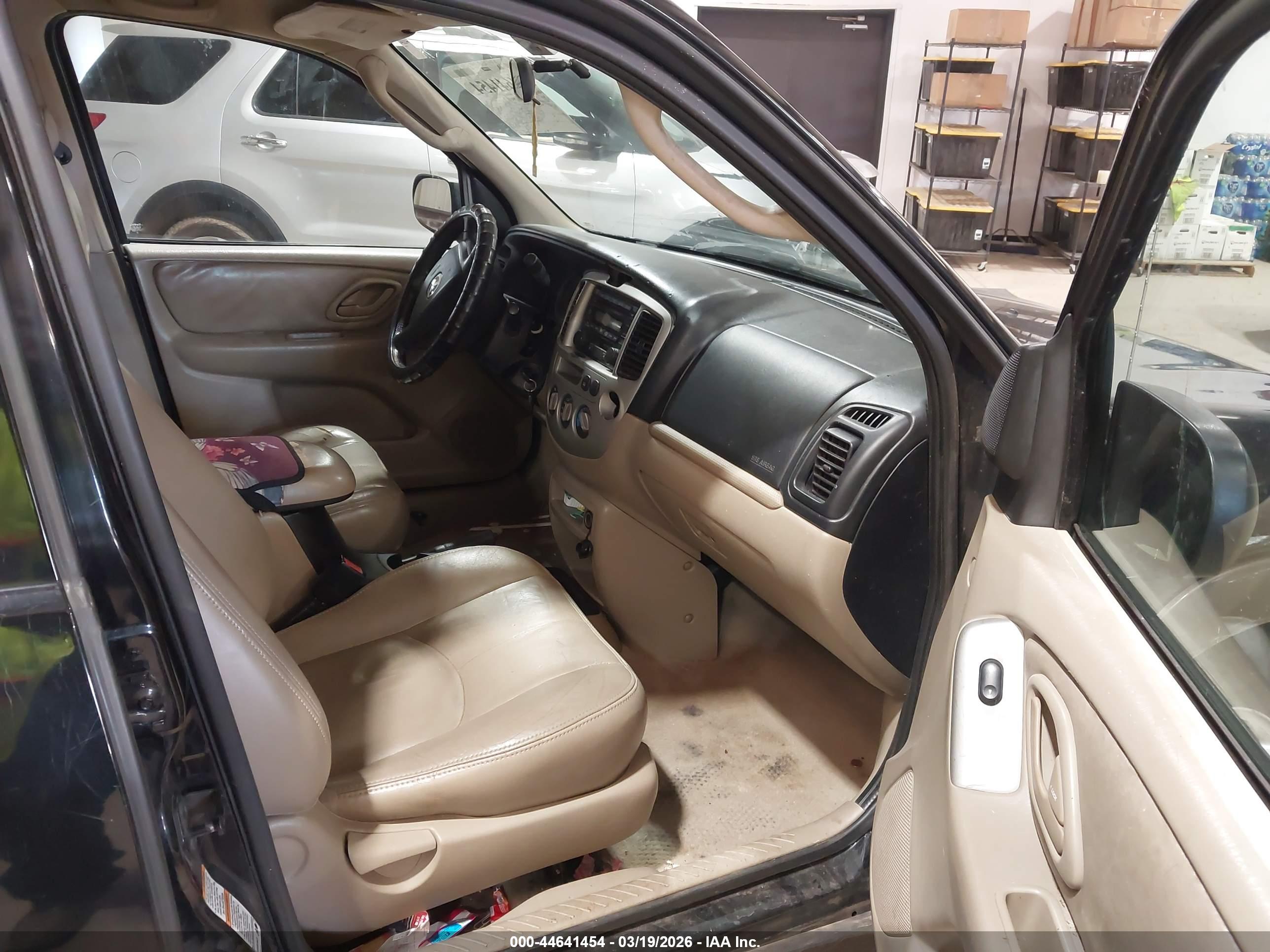 MAZDA TRIBUTE image 5