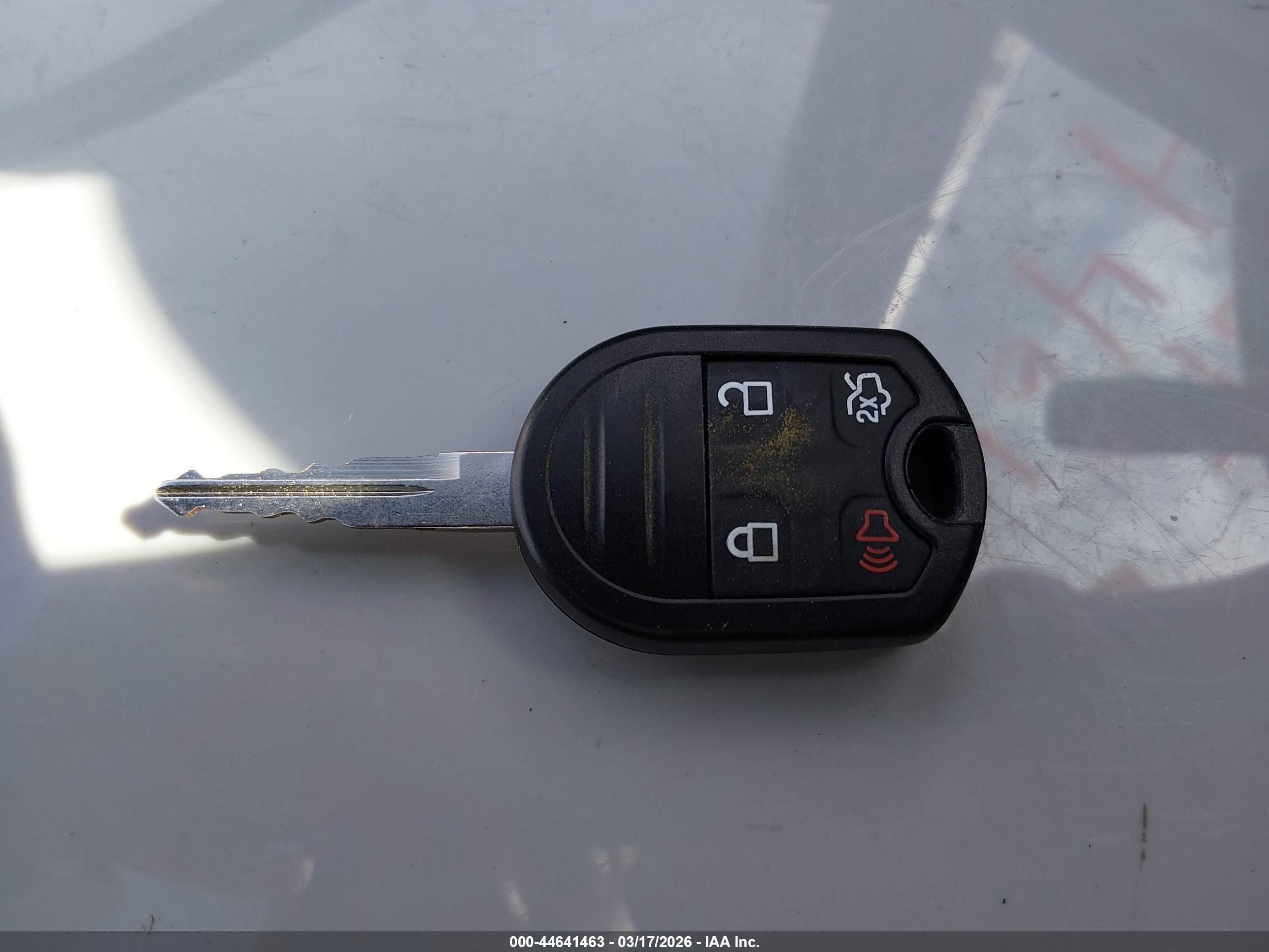 FORD FUSION image 11