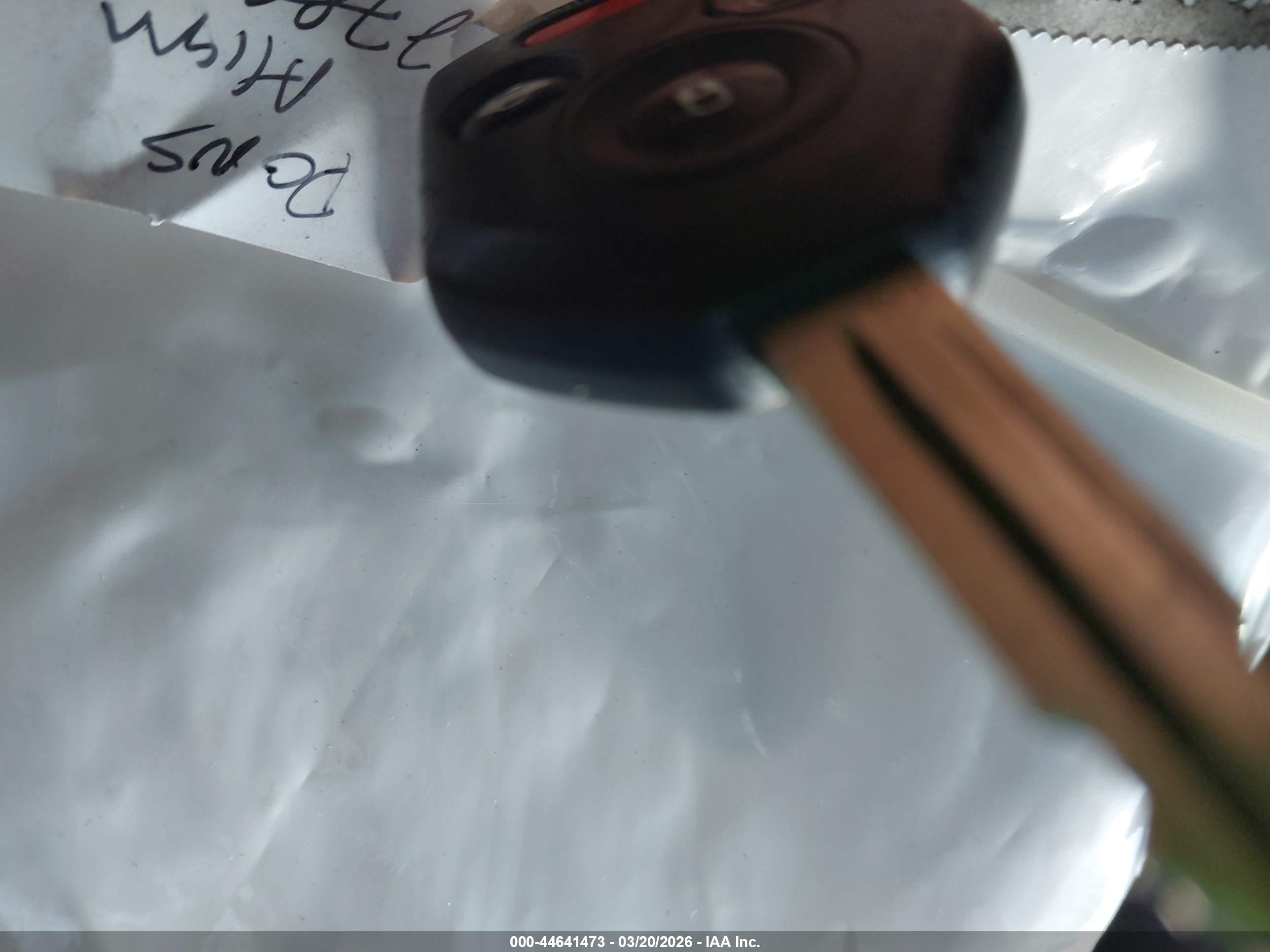 SUBARU OUTBACK image 11