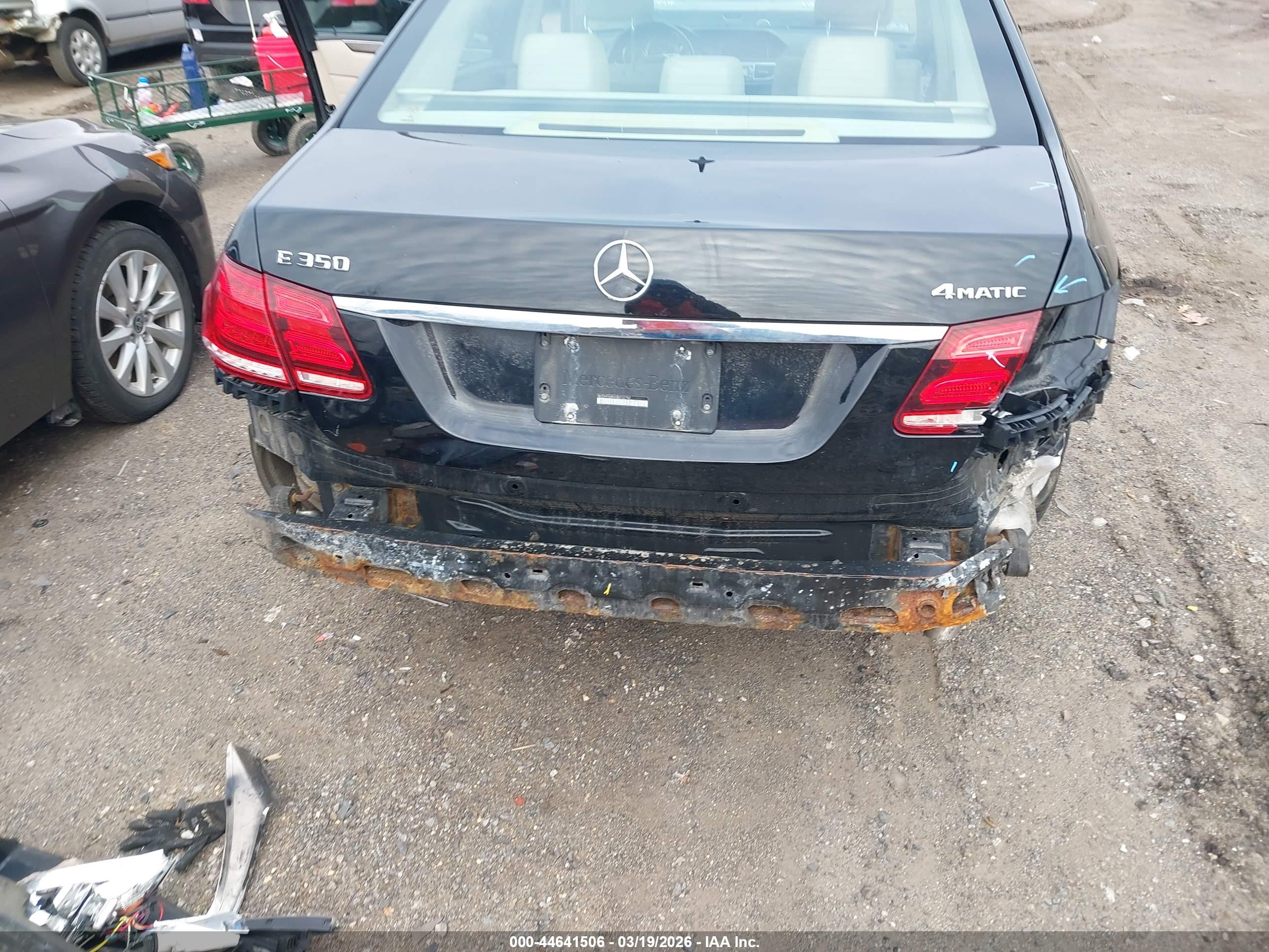 MERCEDES-BENZ E image 6