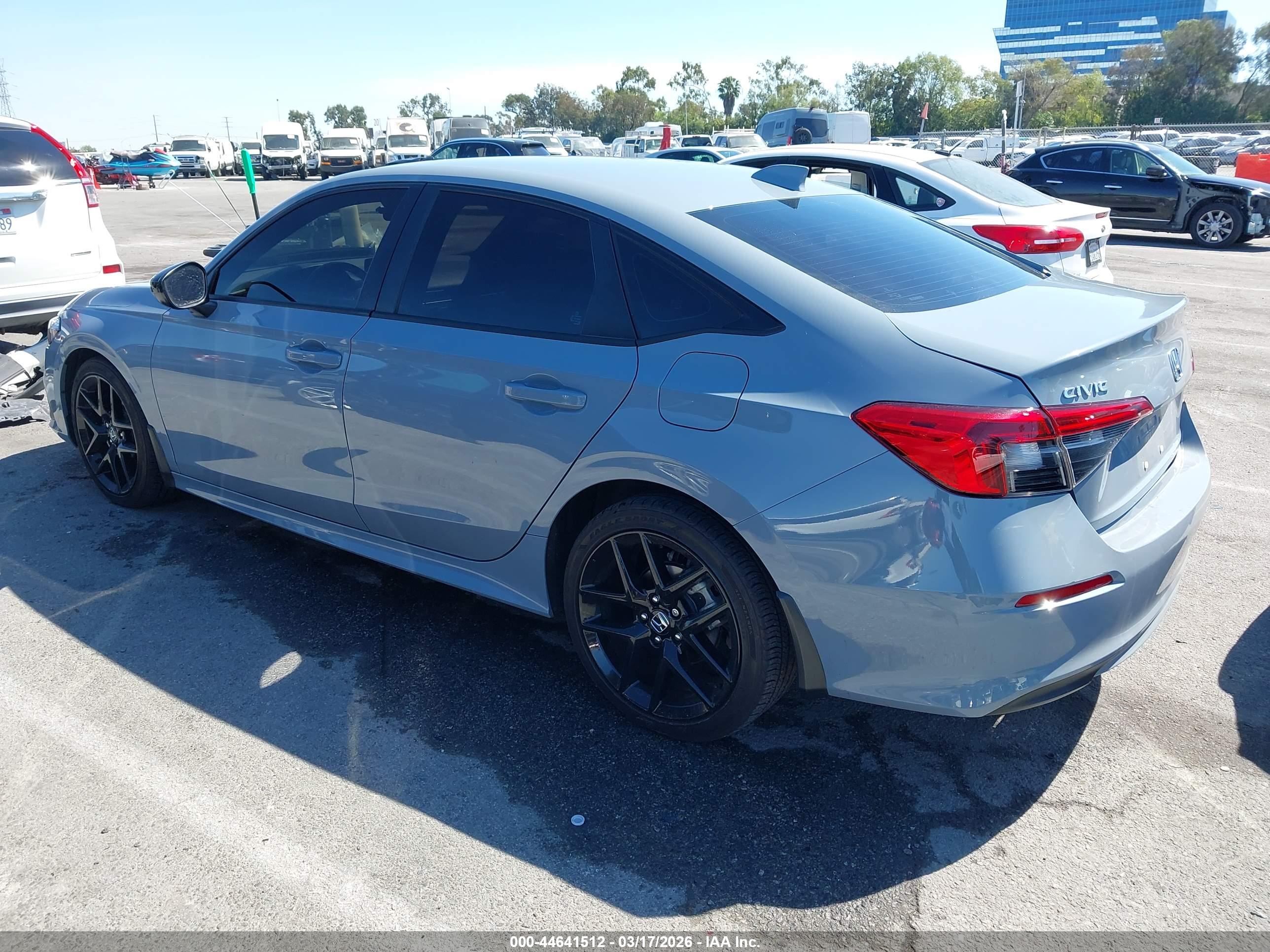 HONDA CIVIC image 3