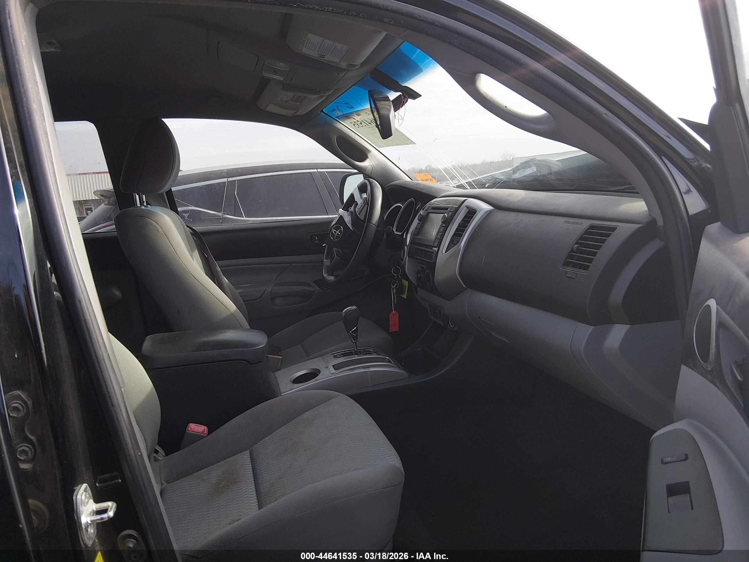 TOYOTA TACOMA image 5