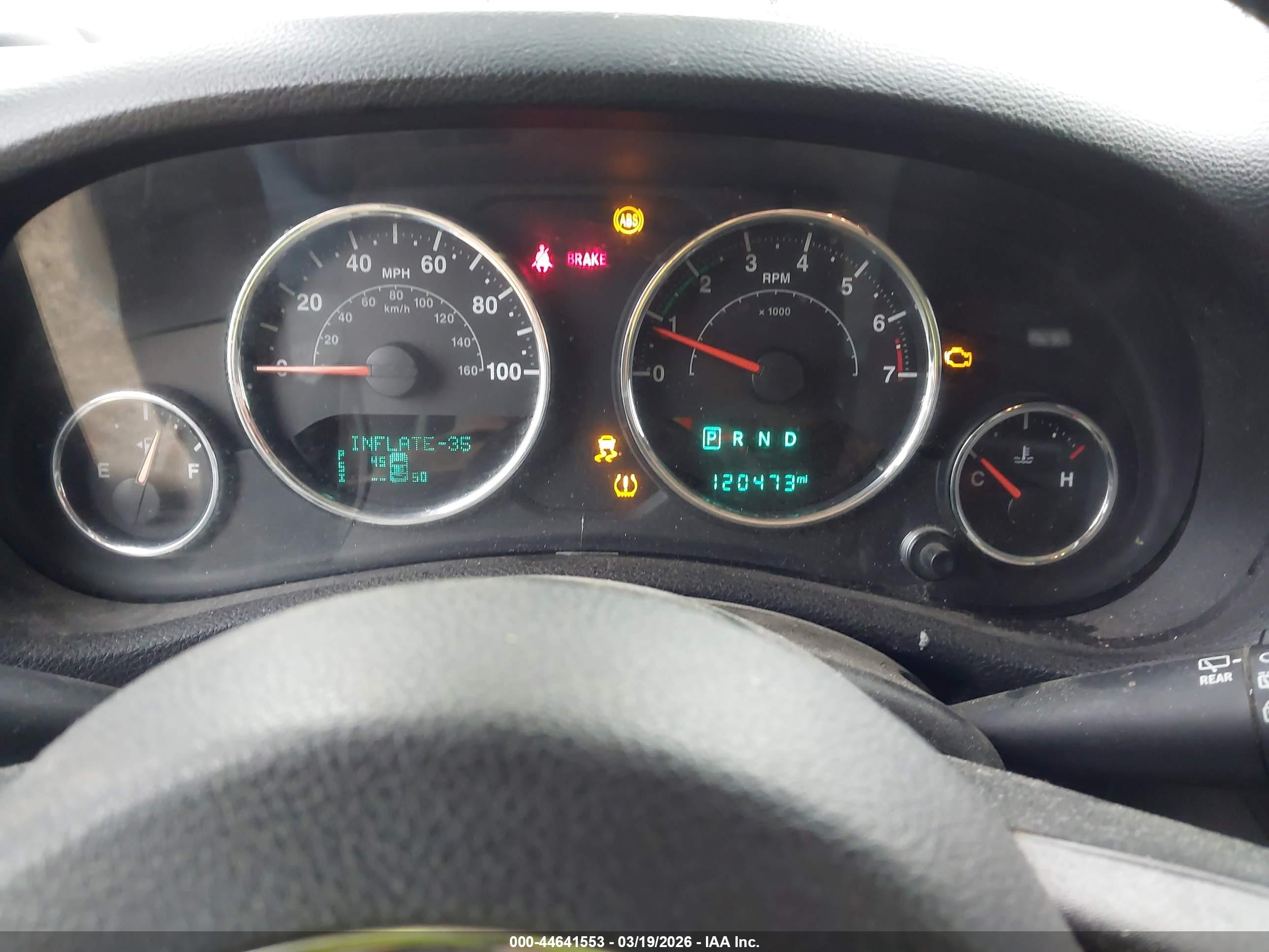 JEEP WRANGLER image 7