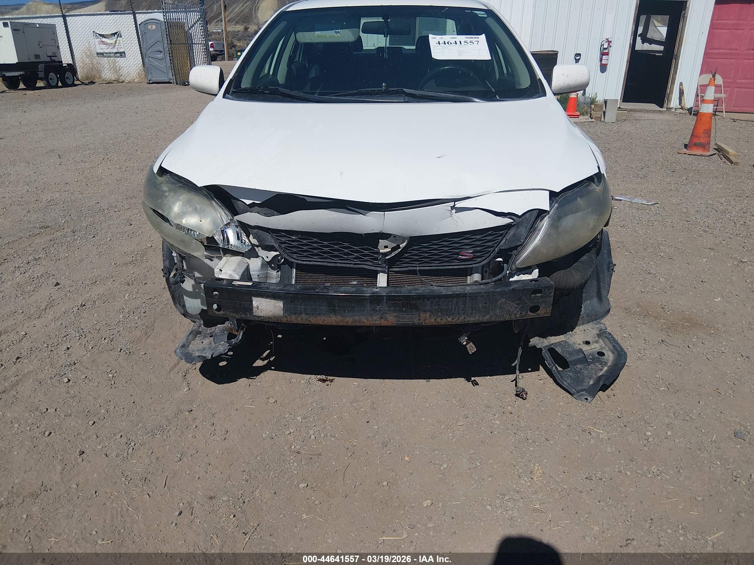 TOYOTA COROLLA image 6
