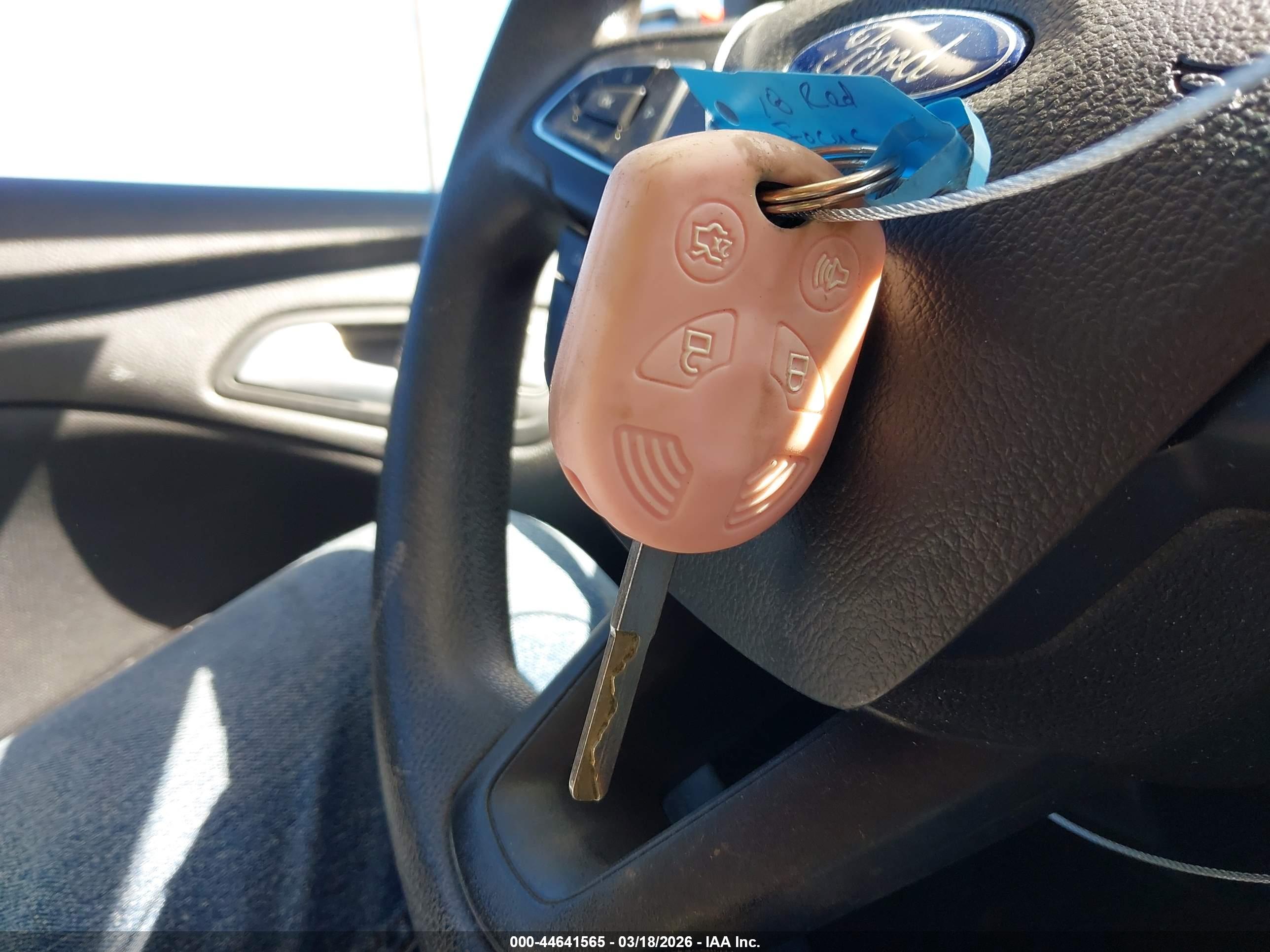 FORD FOCUS image 11