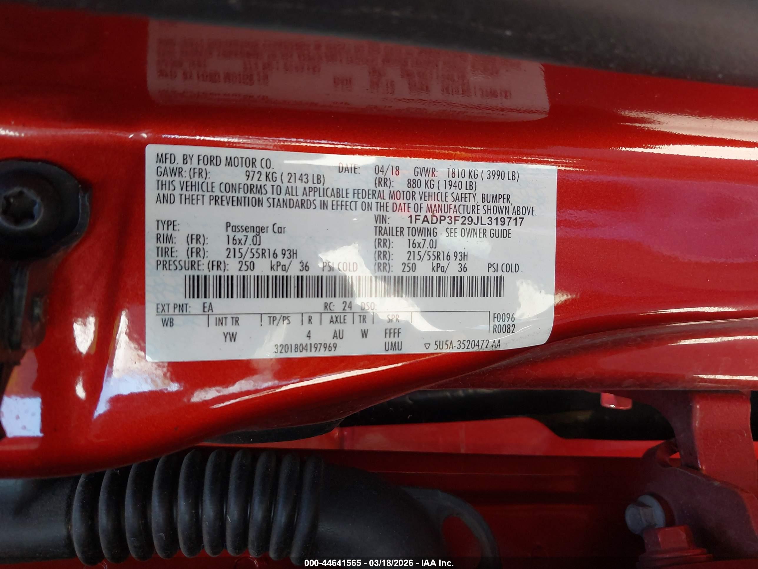 FORD FOCUS image 9