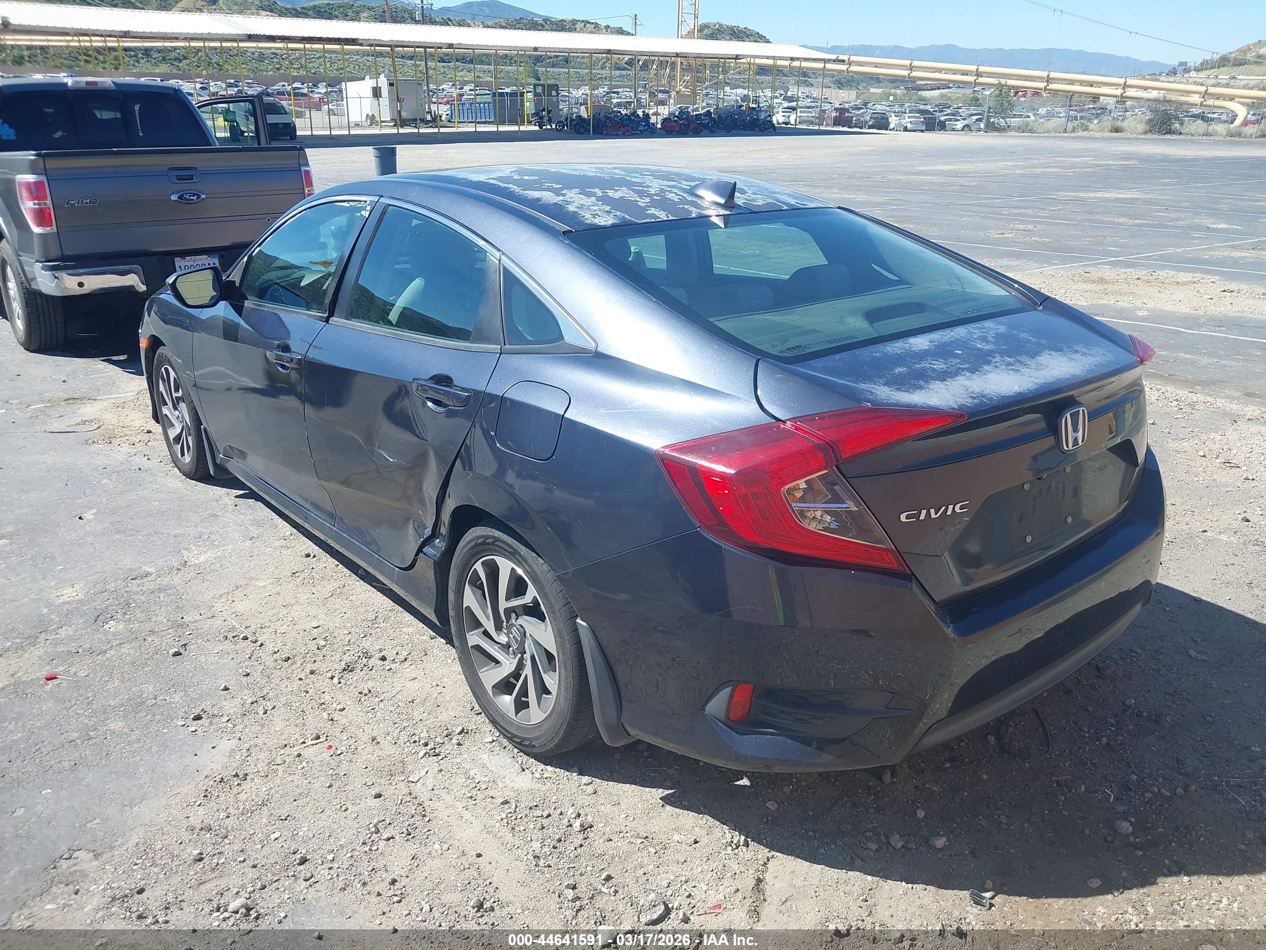 HONDA CIVIC image 3