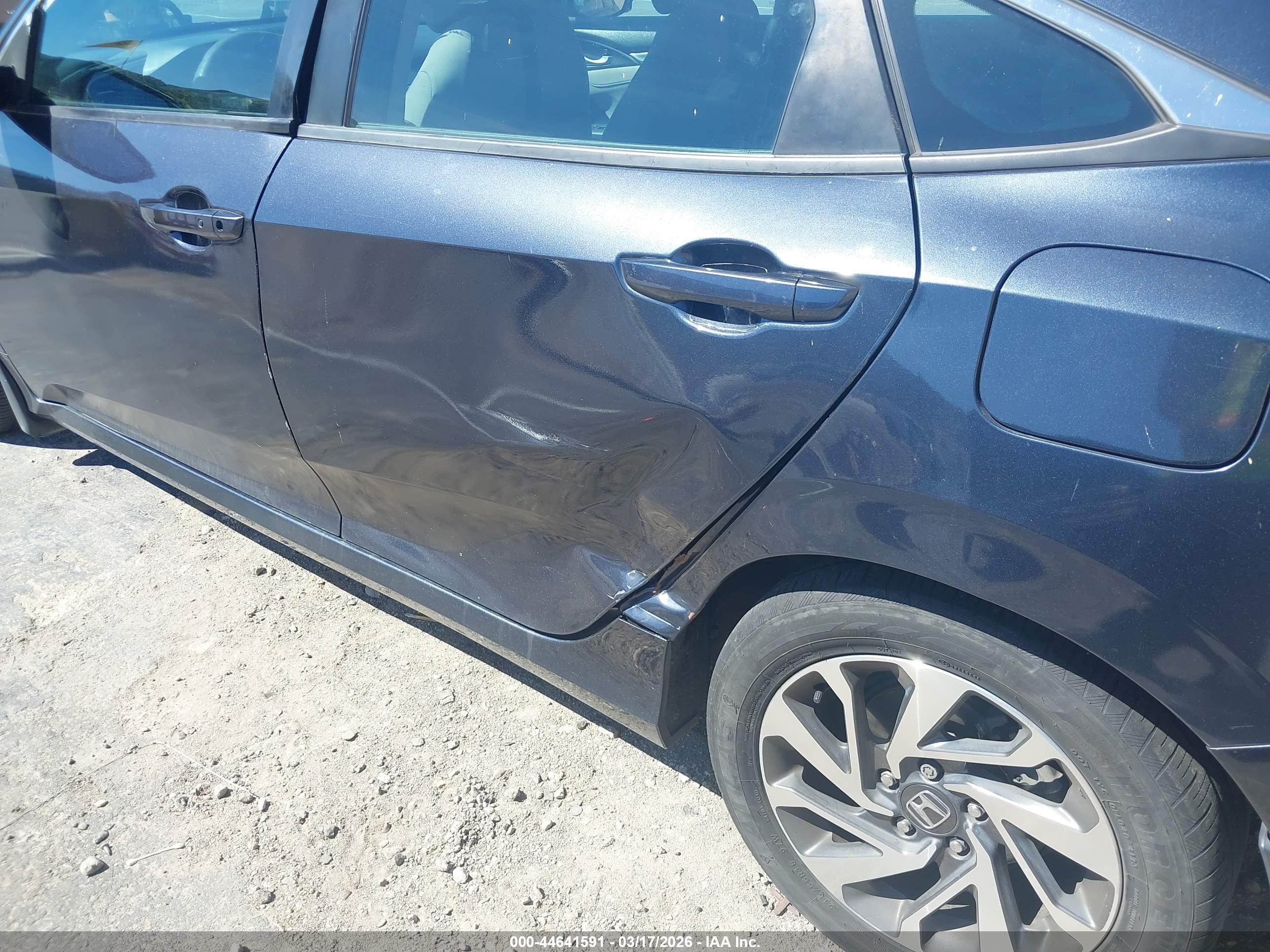 HONDA CIVIC image 6
