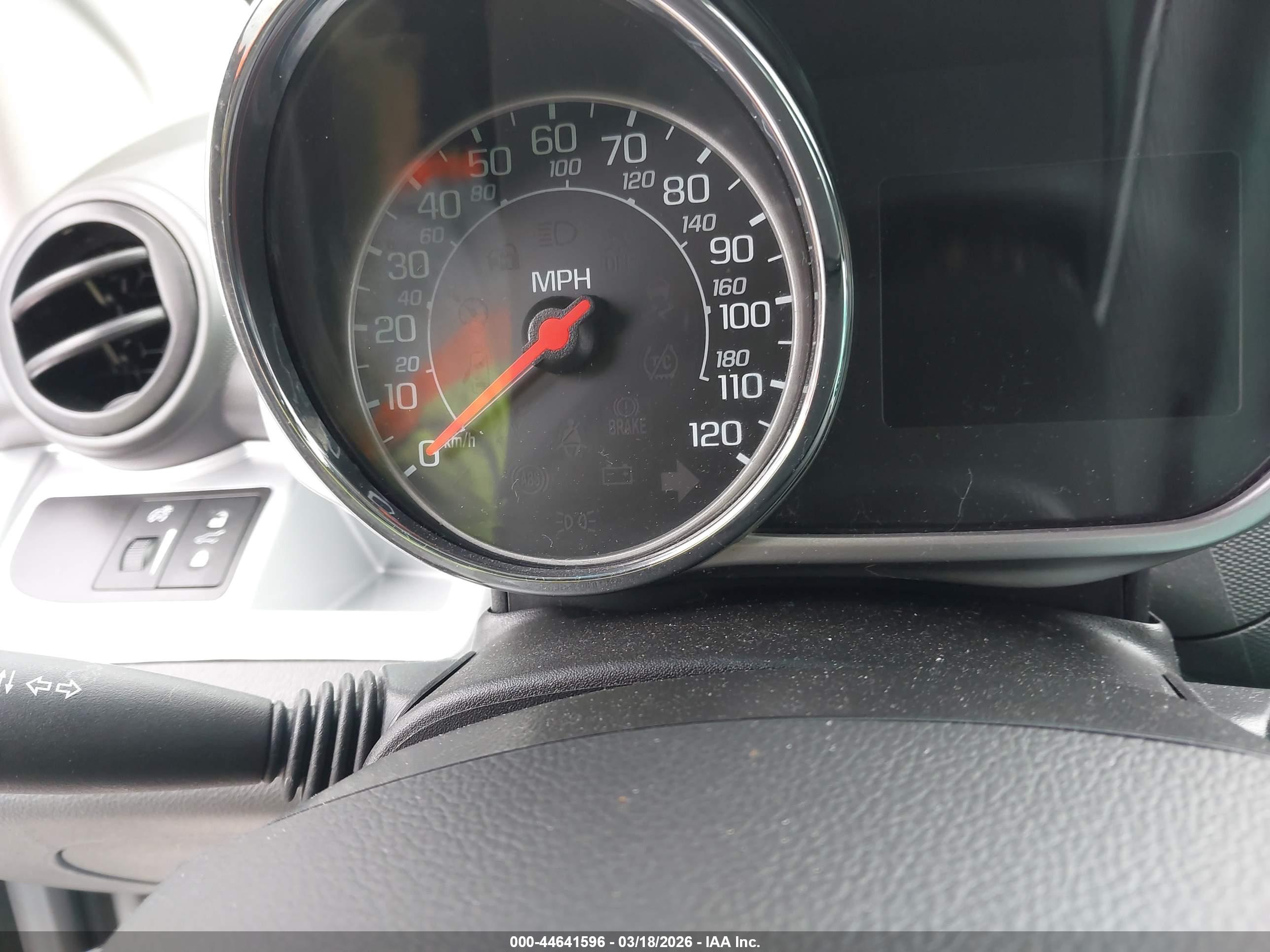 CHEVROLET SPARK image 7