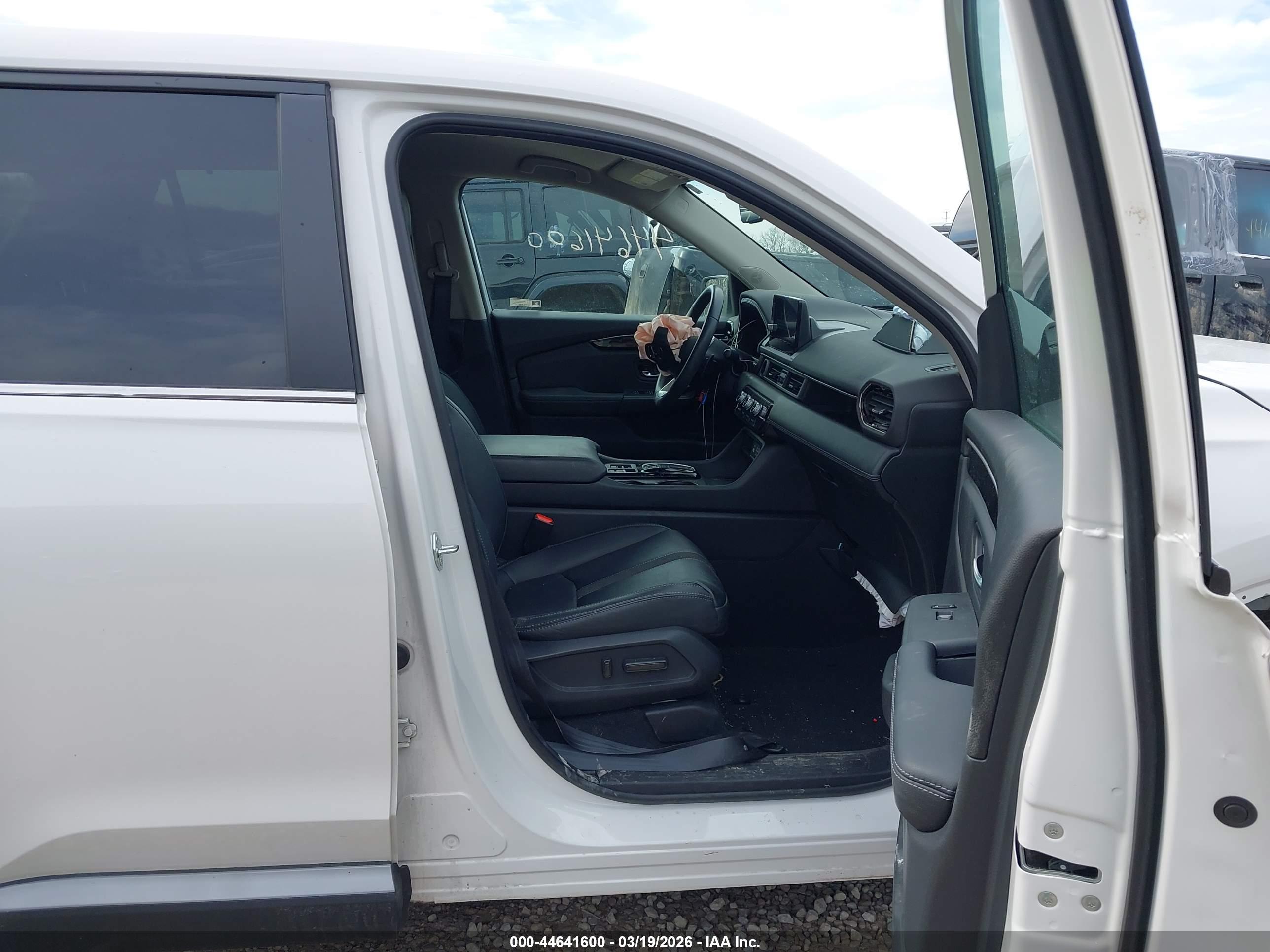 HONDA PILOT image 5