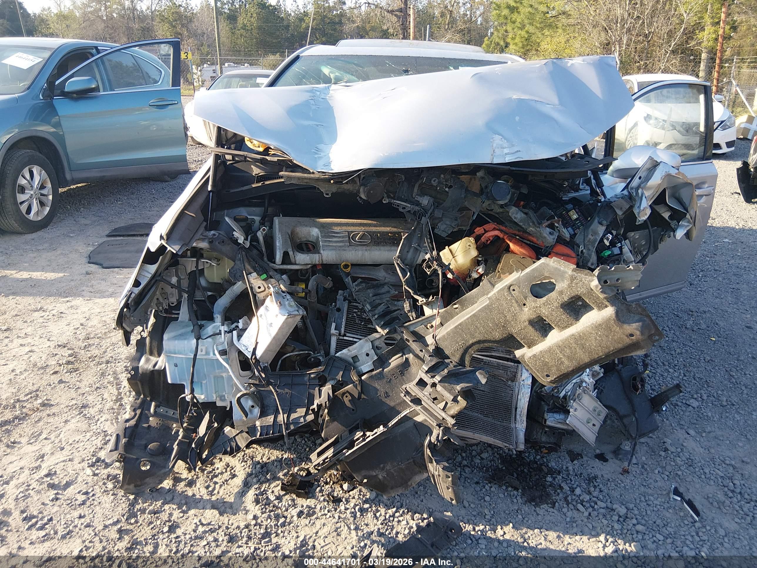 LEXUS HS image 6