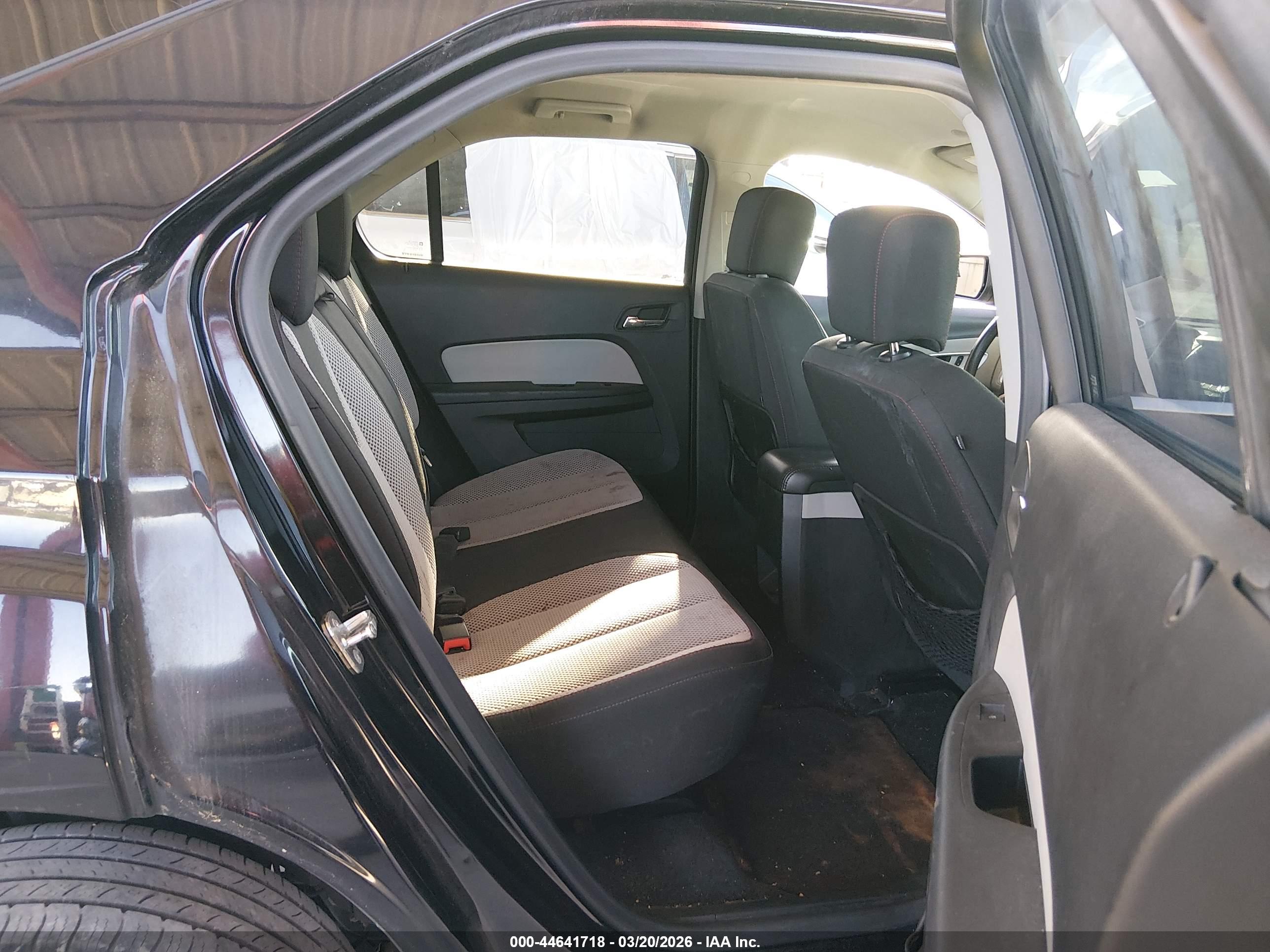 CHEVROLET EQUINOX image 8