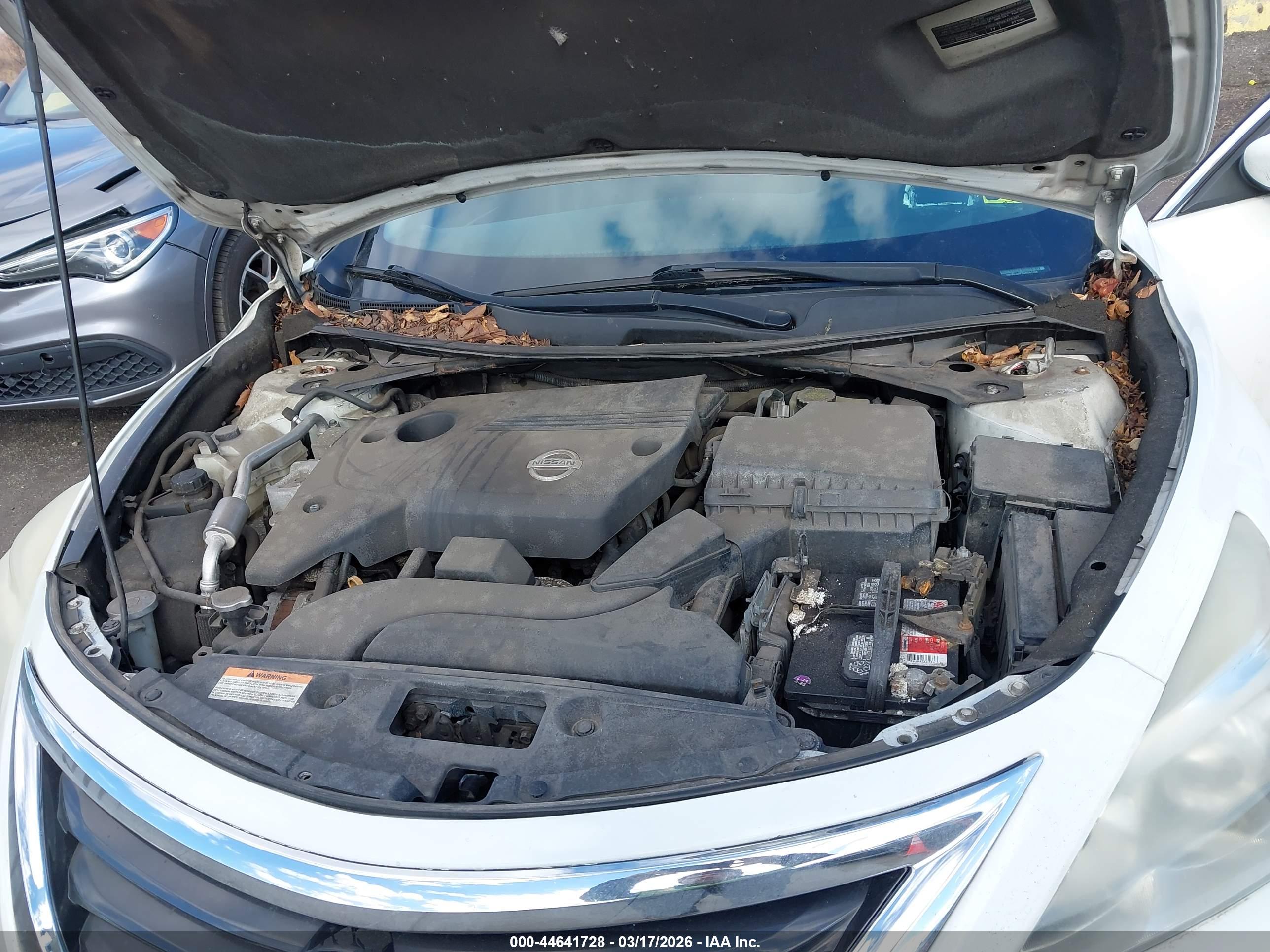 NISSAN ALTIMA image 10