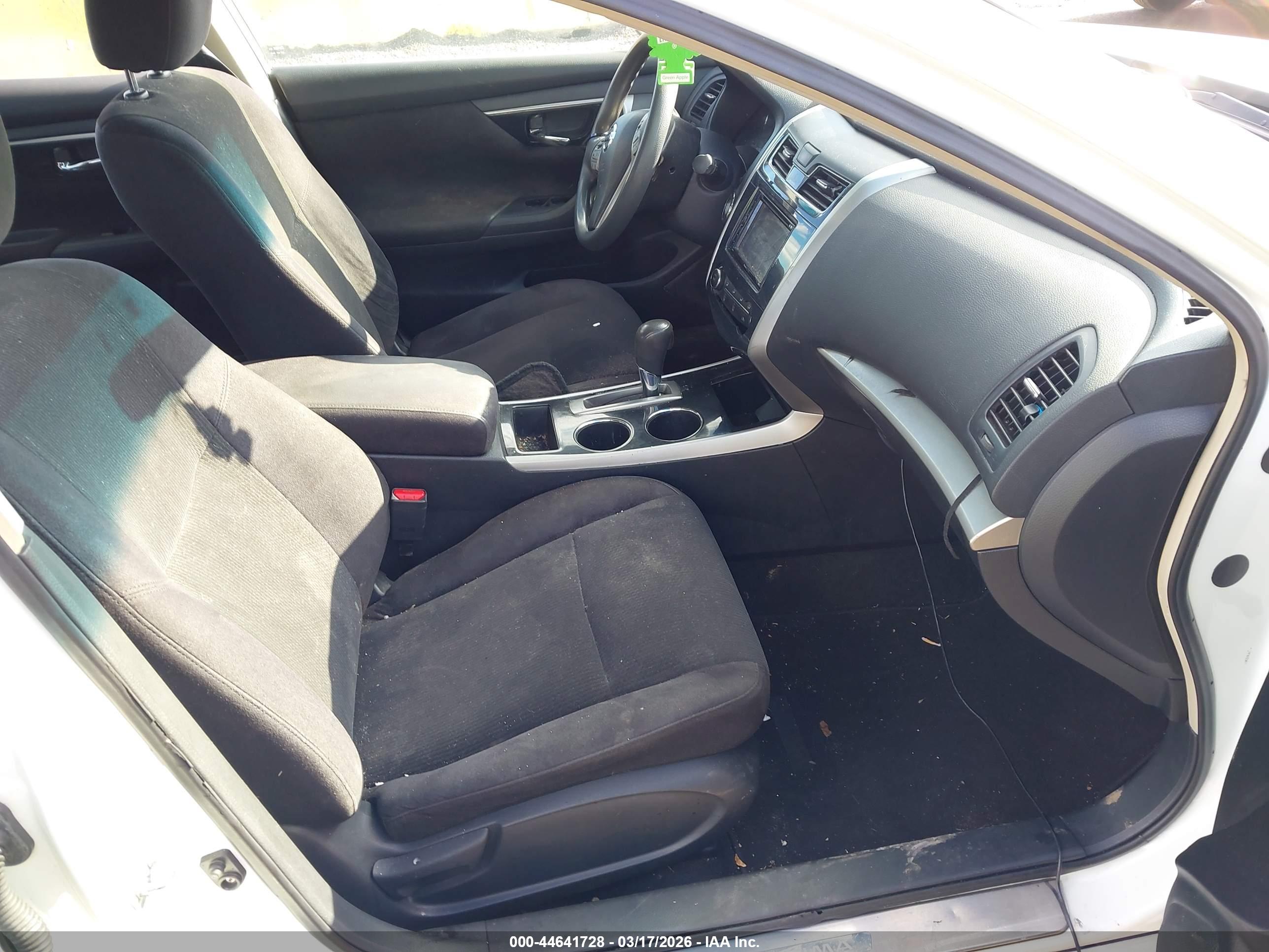 NISSAN ALTIMA image 5
