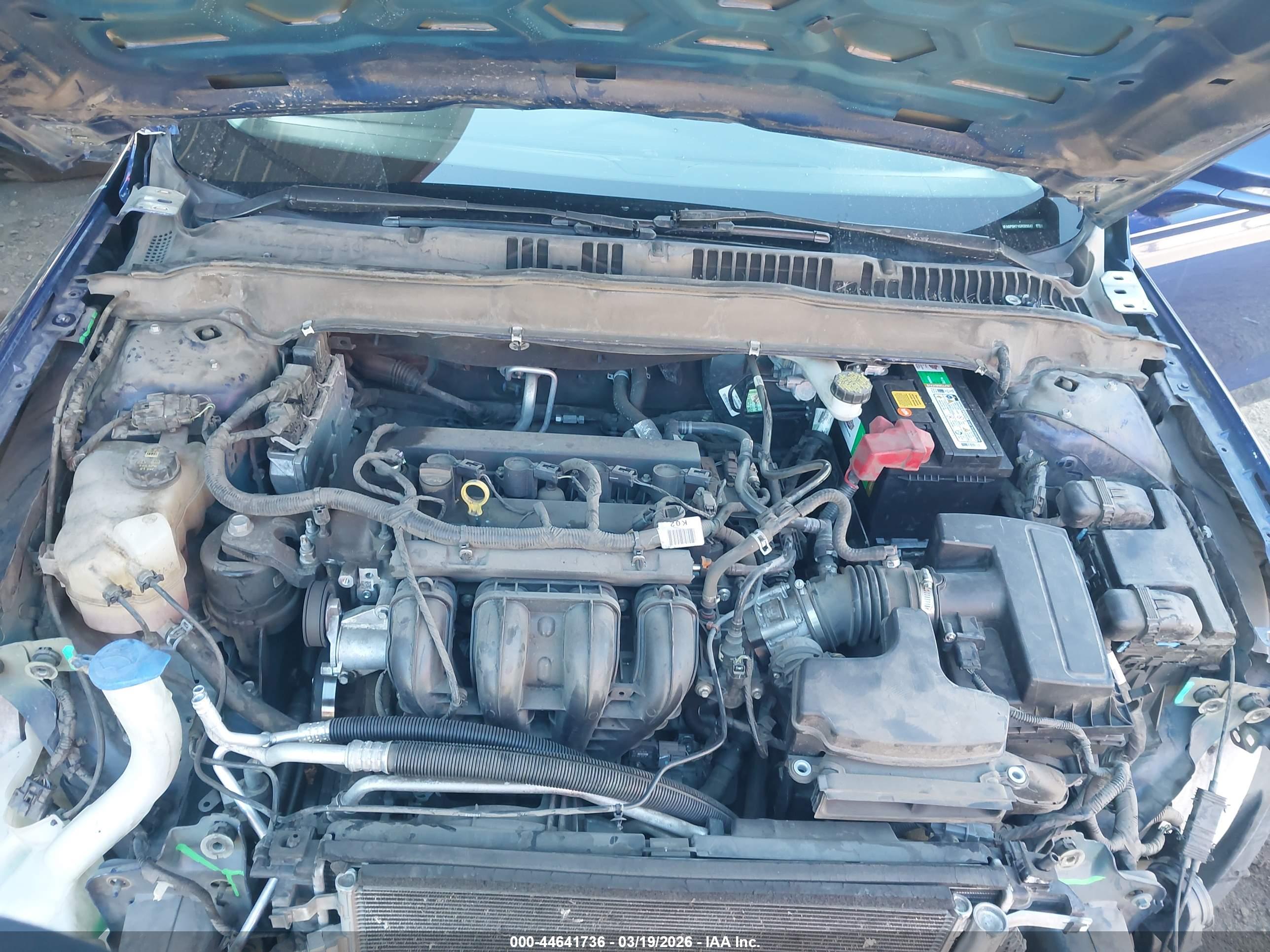 FORD FUSION image 10