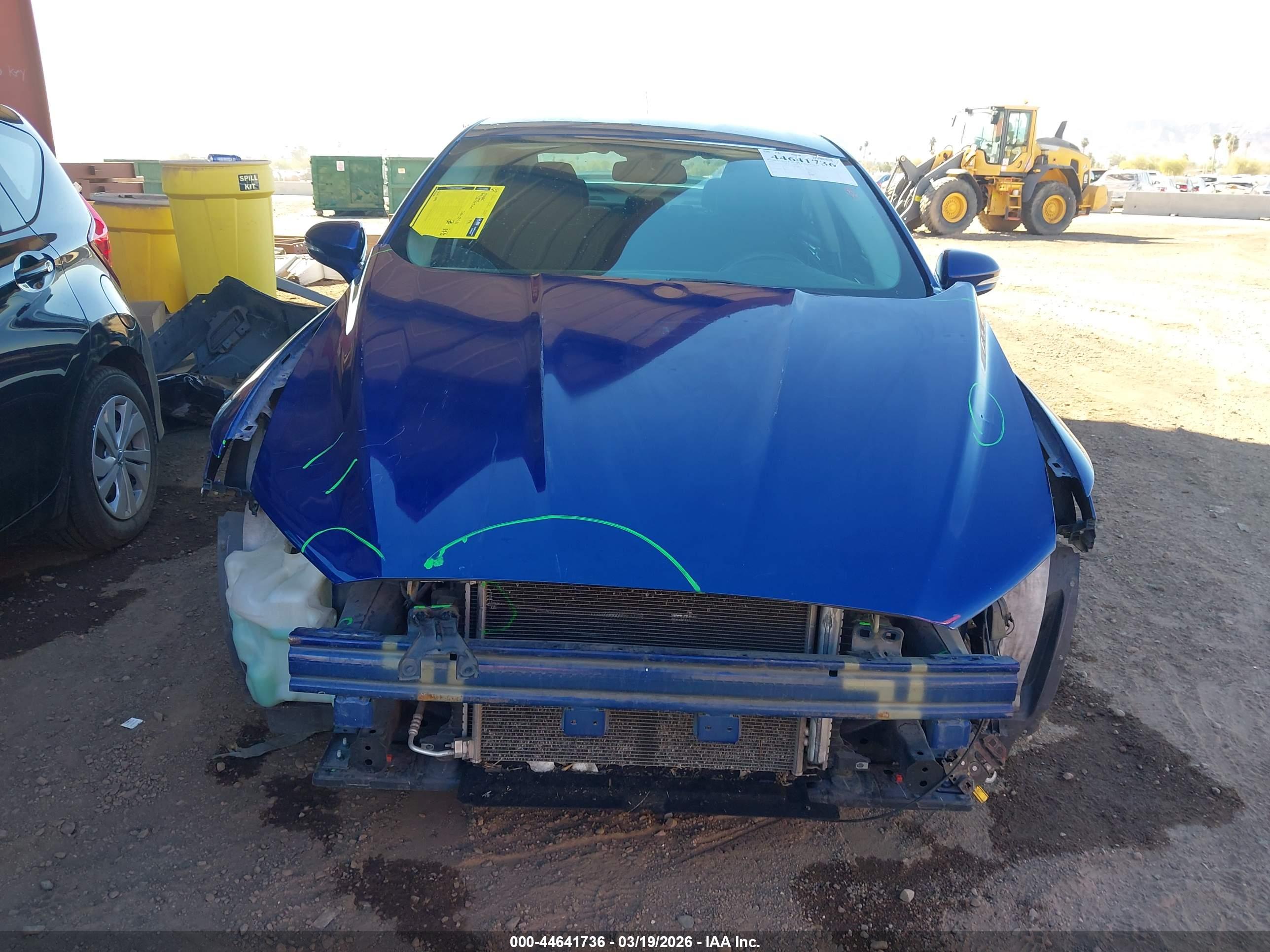 FORD FUSION image 6