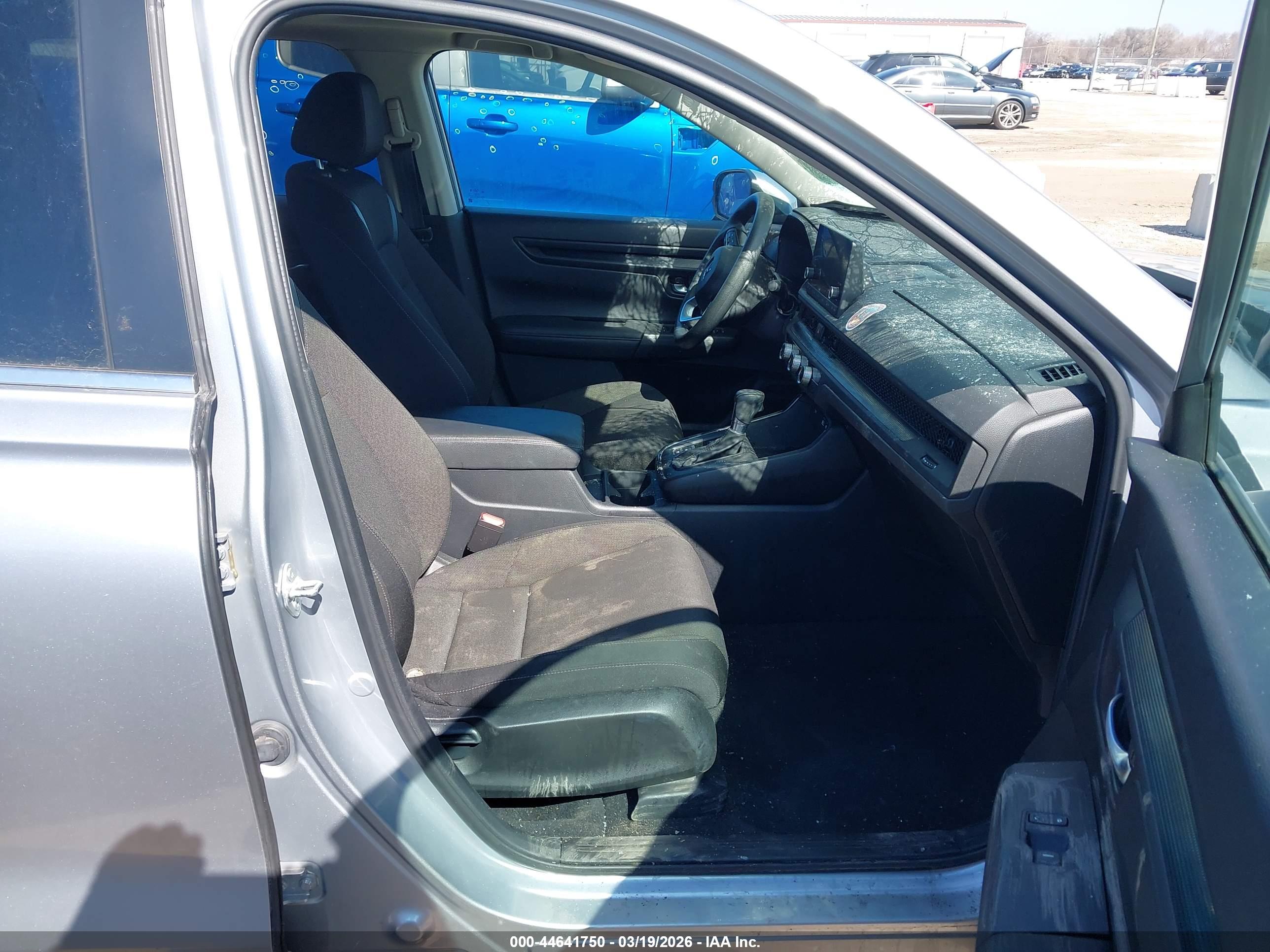 HONDA CR-V image 5