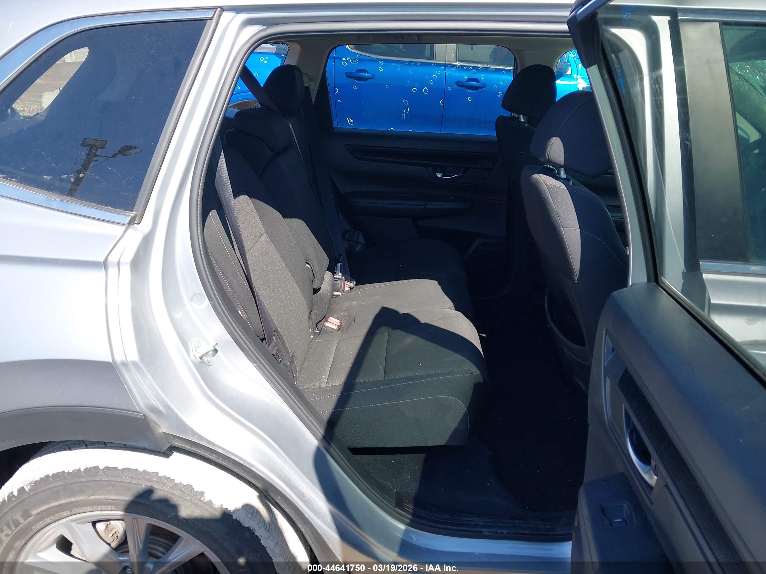 HONDA CR-V image 8