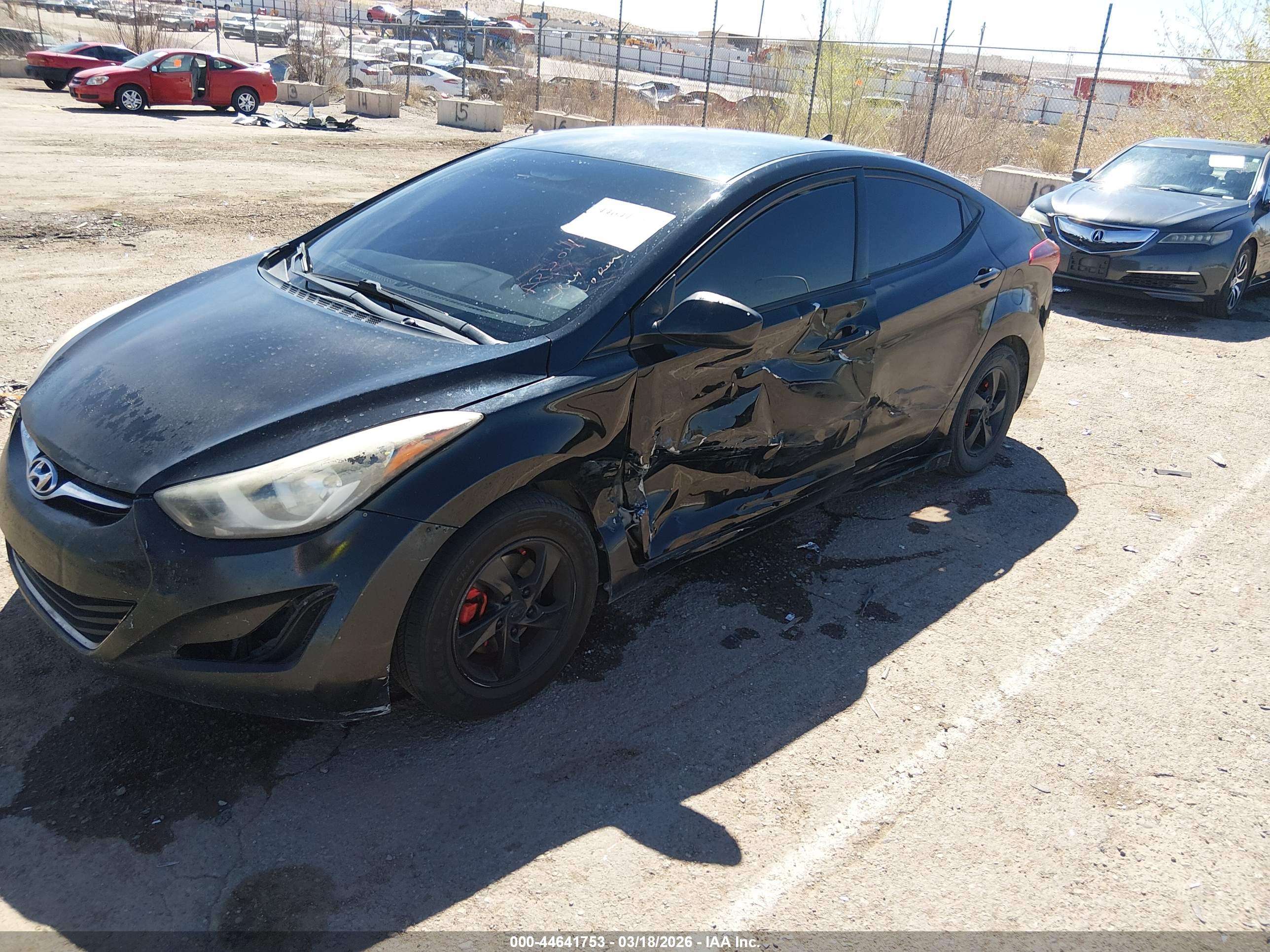 HYUNDAI ELANTRA image 6