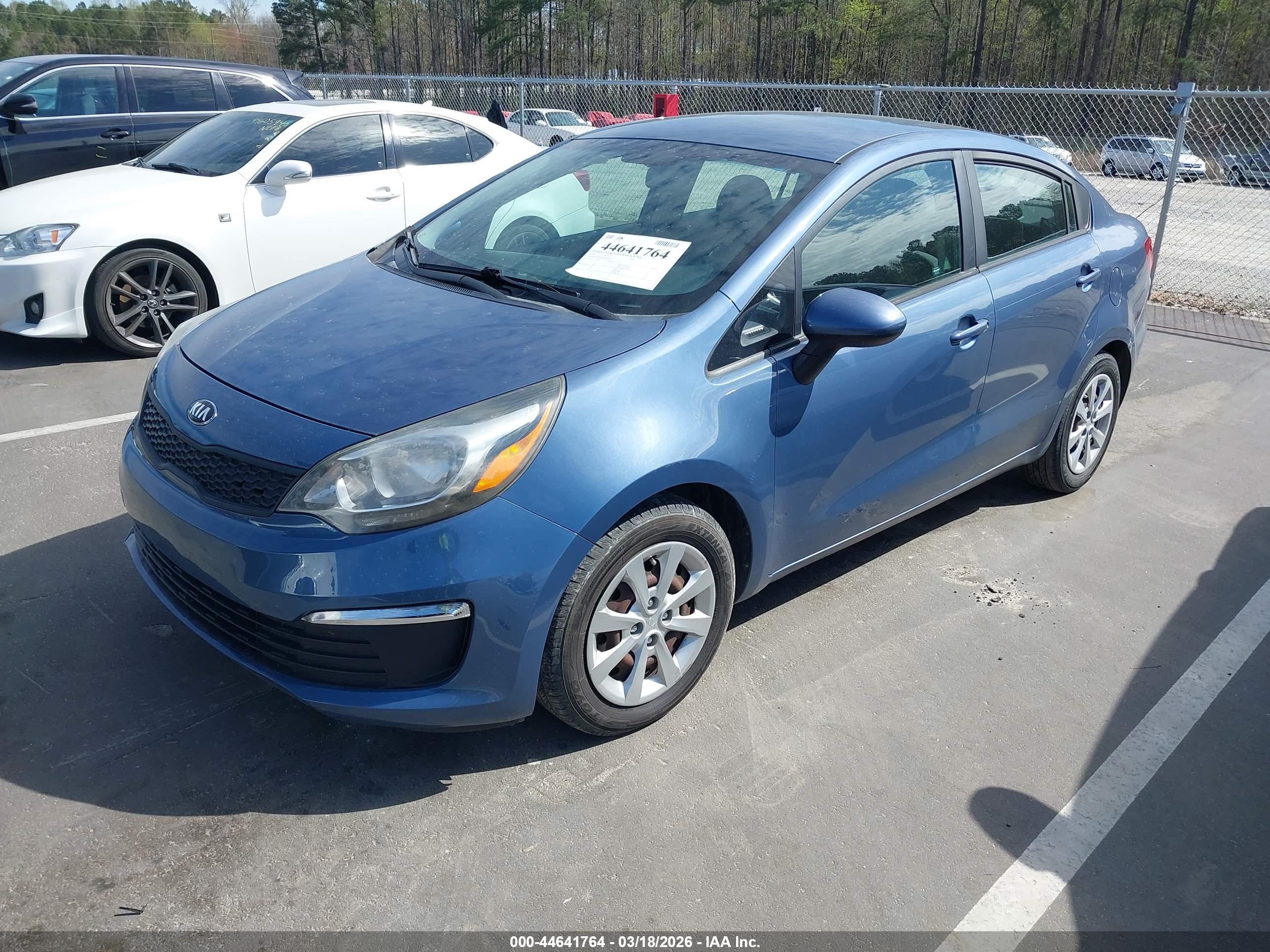 KIA RIO image 2
