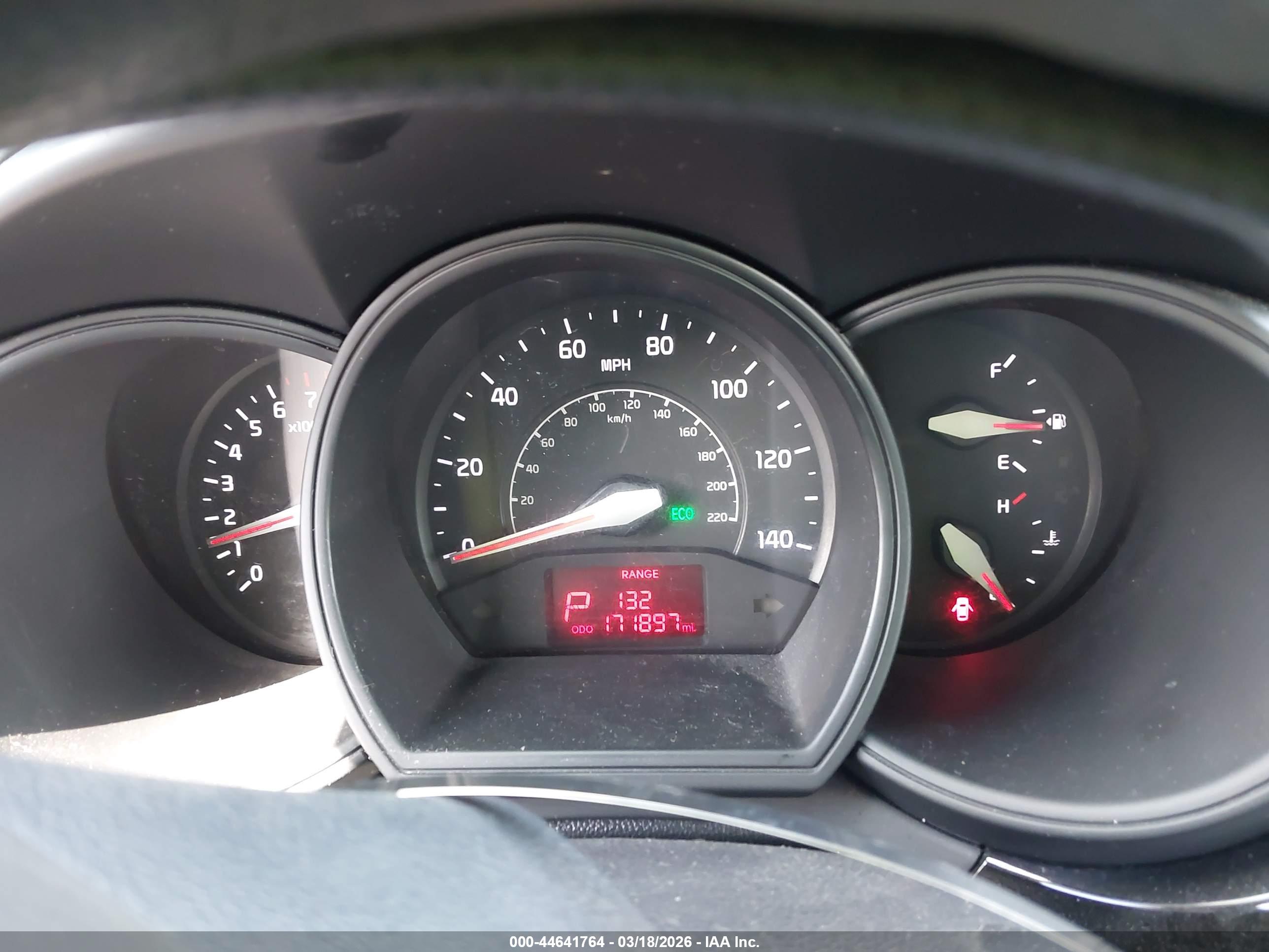KIA RIO image 7