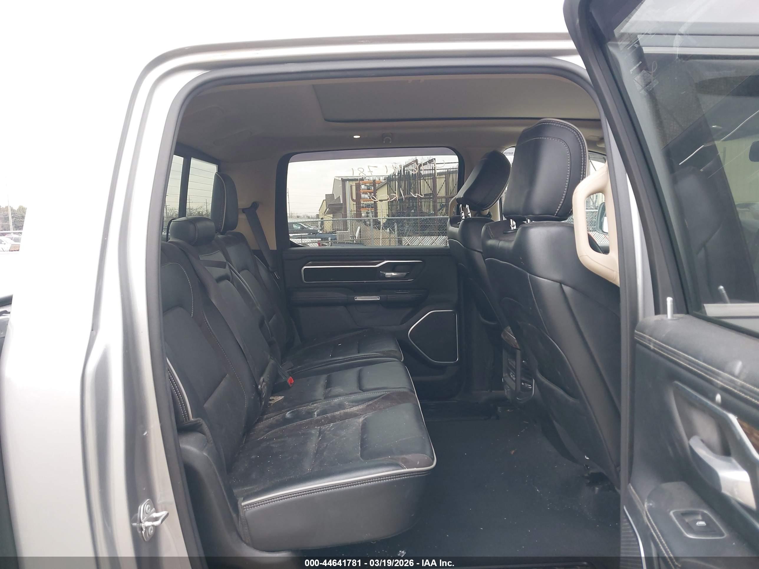 RAM 1500 image 8