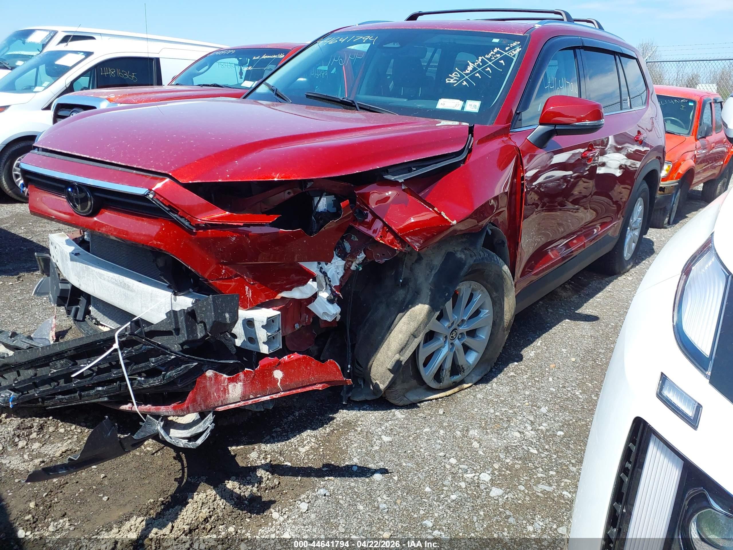 TOYOTA GRAND image 2