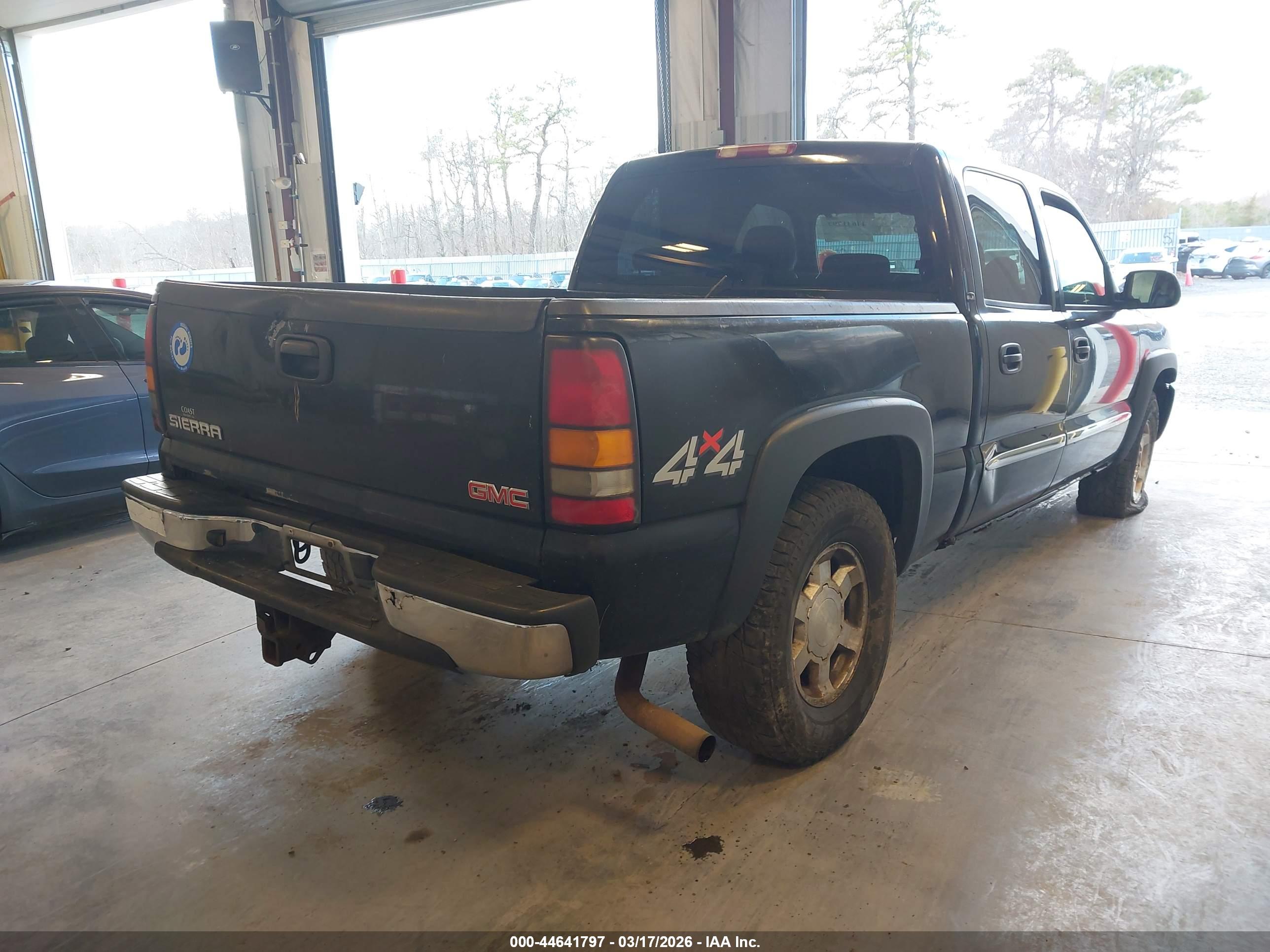 GMC SIERRA image 4