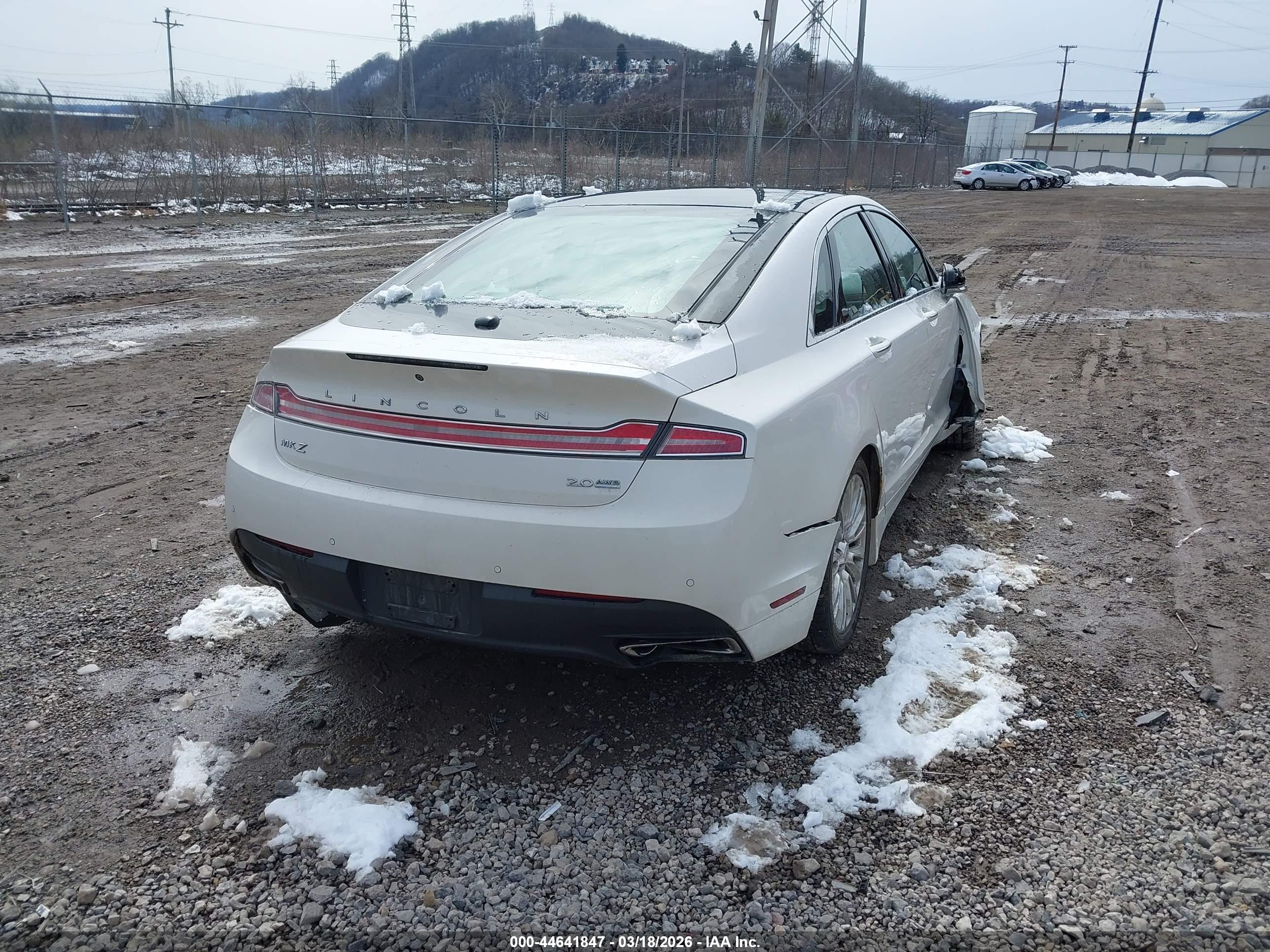 LINCOLN MKZ image 4