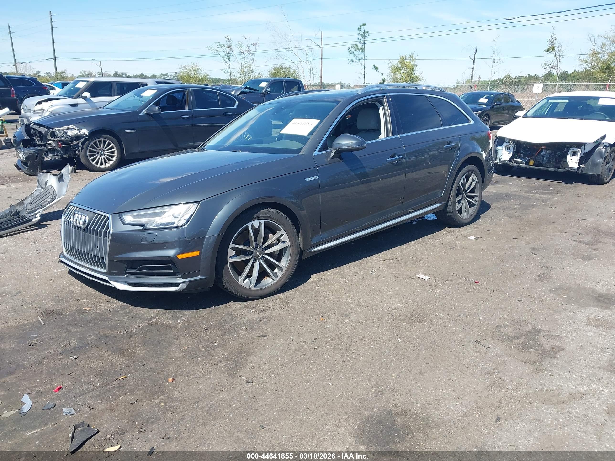 AUDI A4 image 2