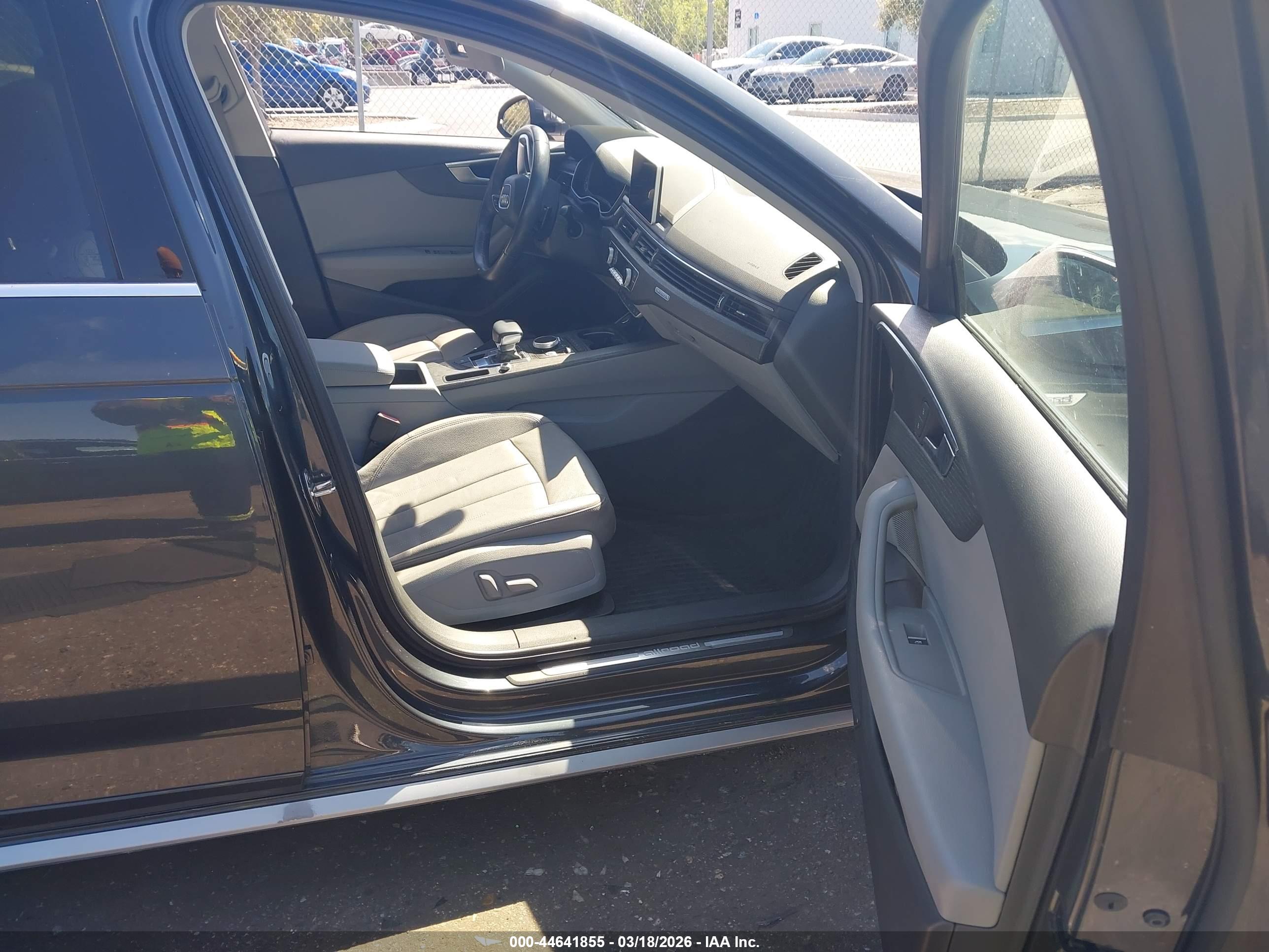 AUDI A4 image 5