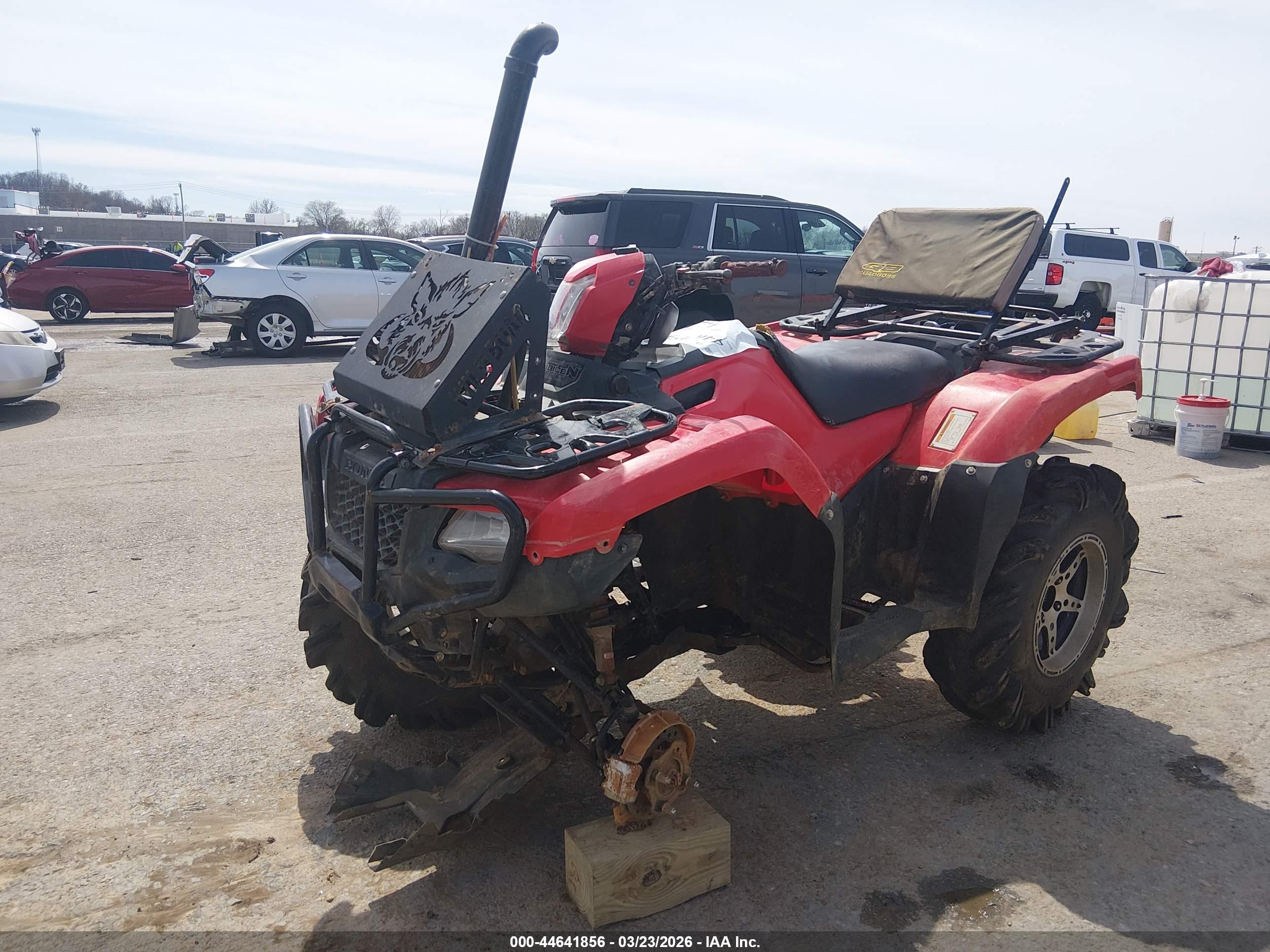 HONDA TRX500 image 2