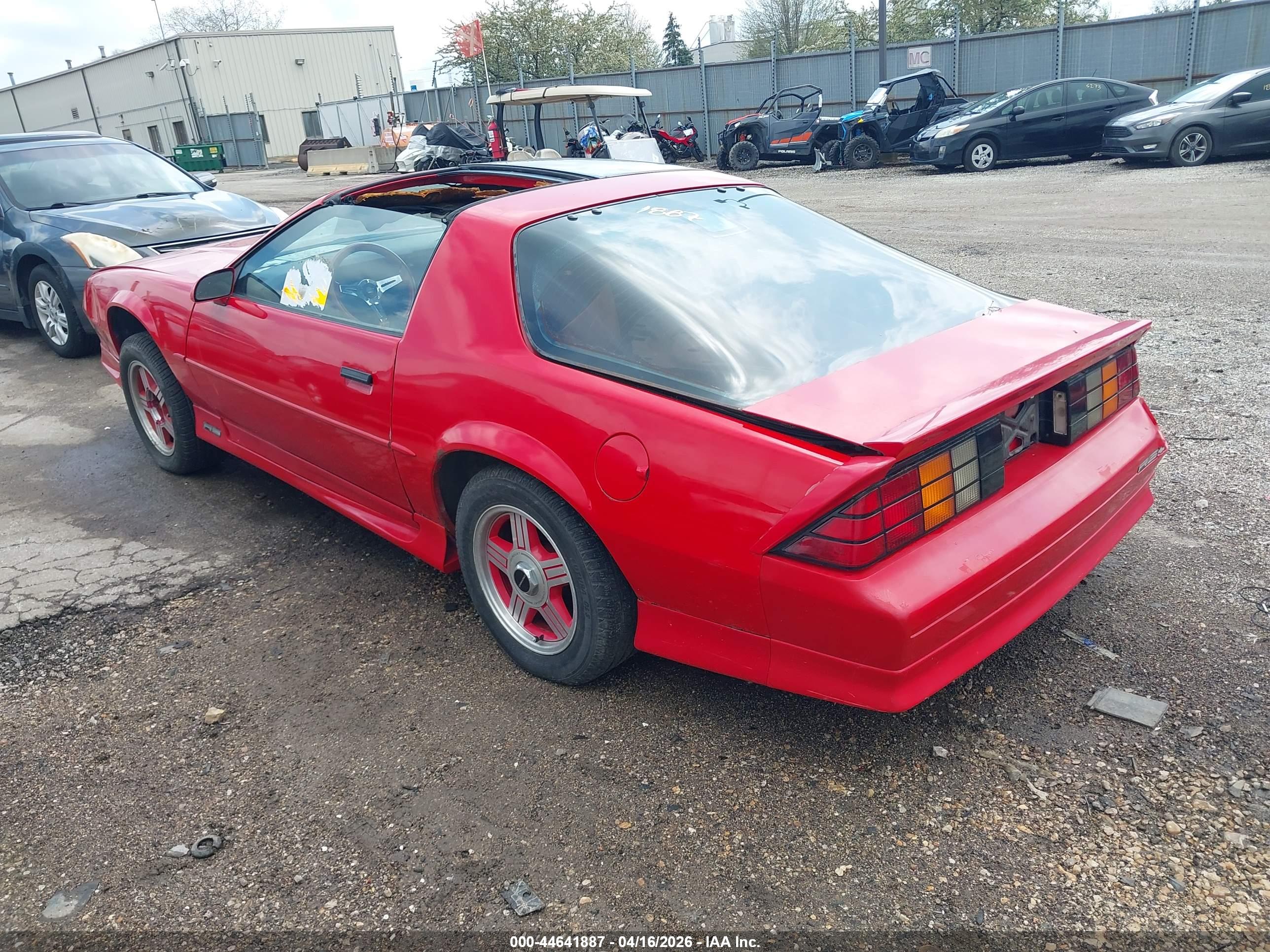 CHEVROLET CAMARO image 3
