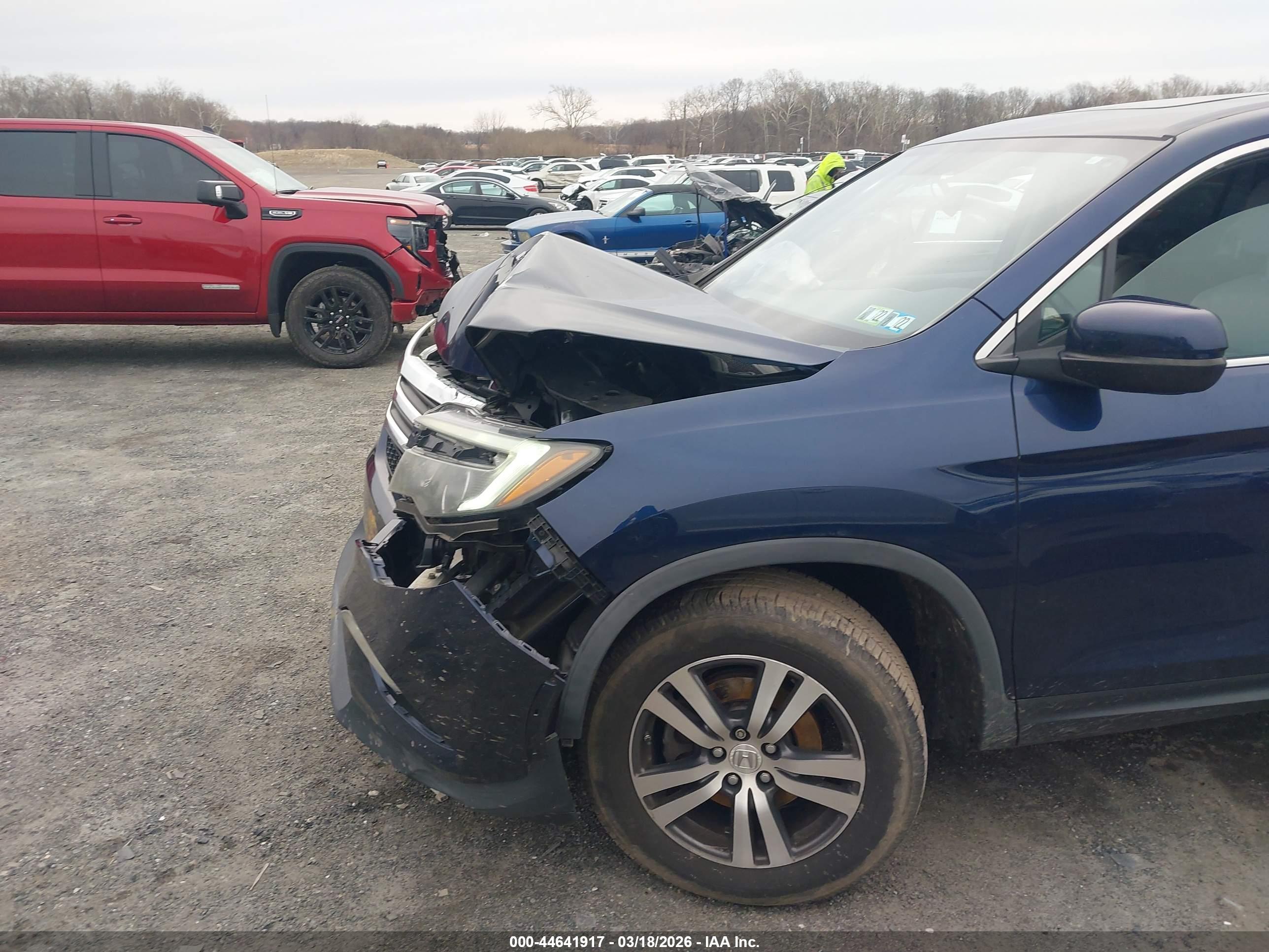 HONDA PILOT image 6