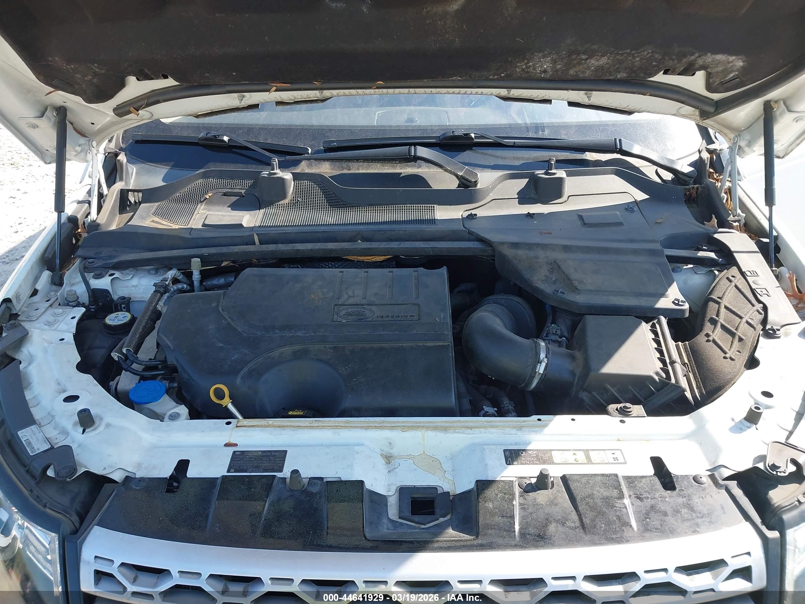 LAND ROVER image 10