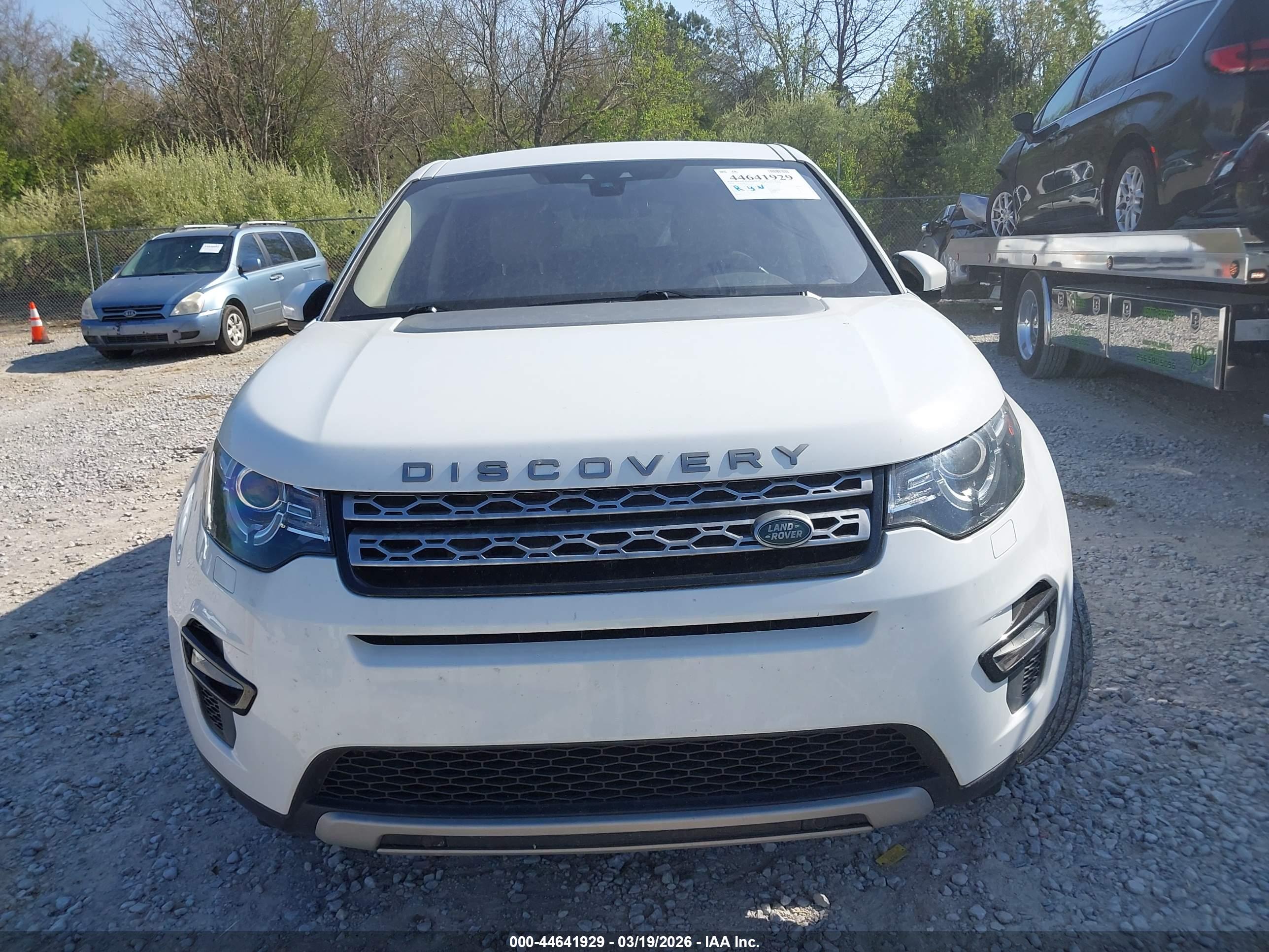 LAND ROVER image 6