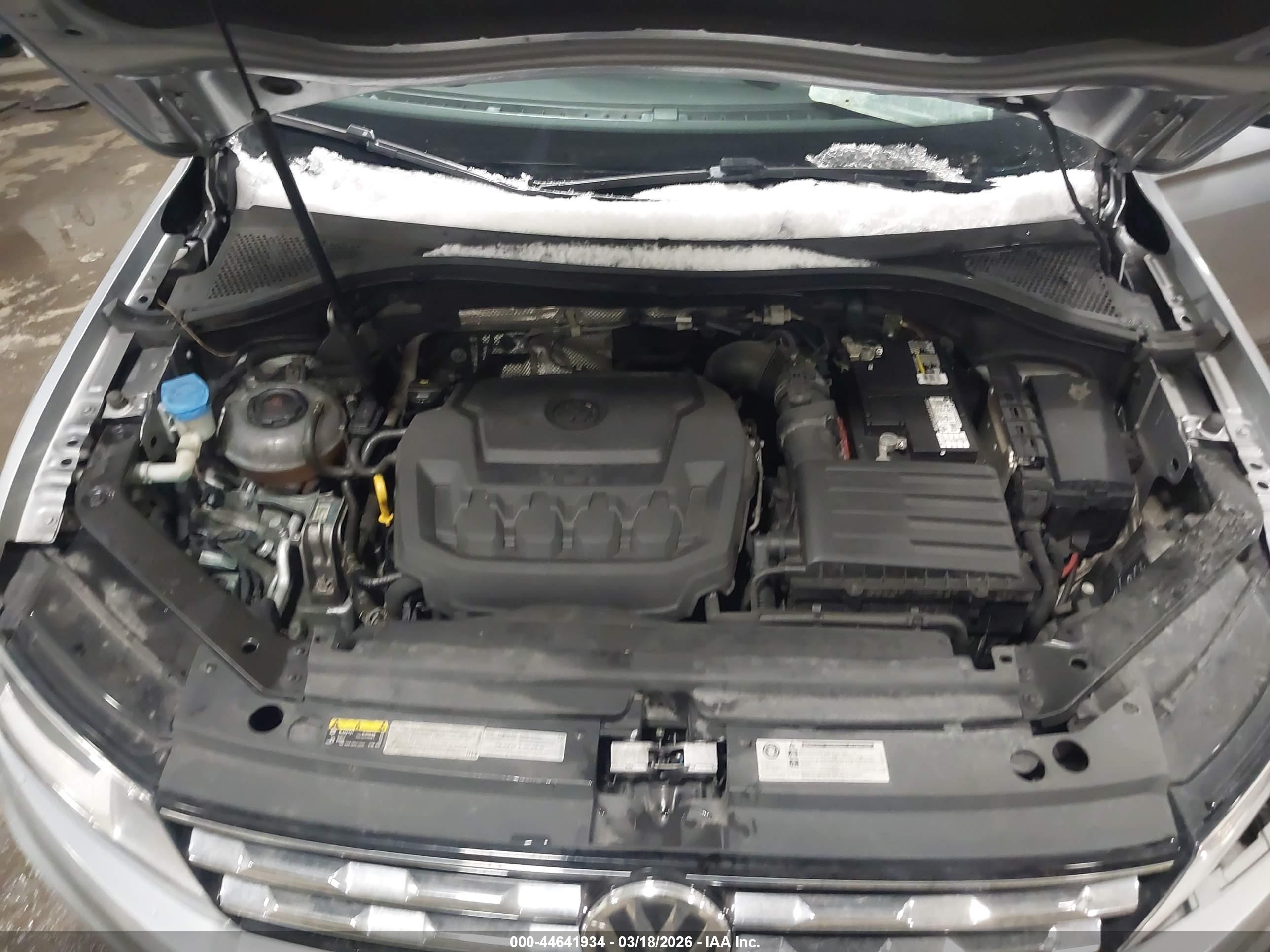 VOLKSWAGEN TIGUAN image 10
