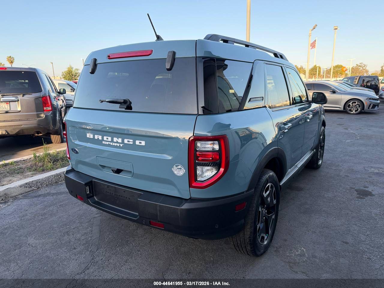 FORD BRONCO image 4