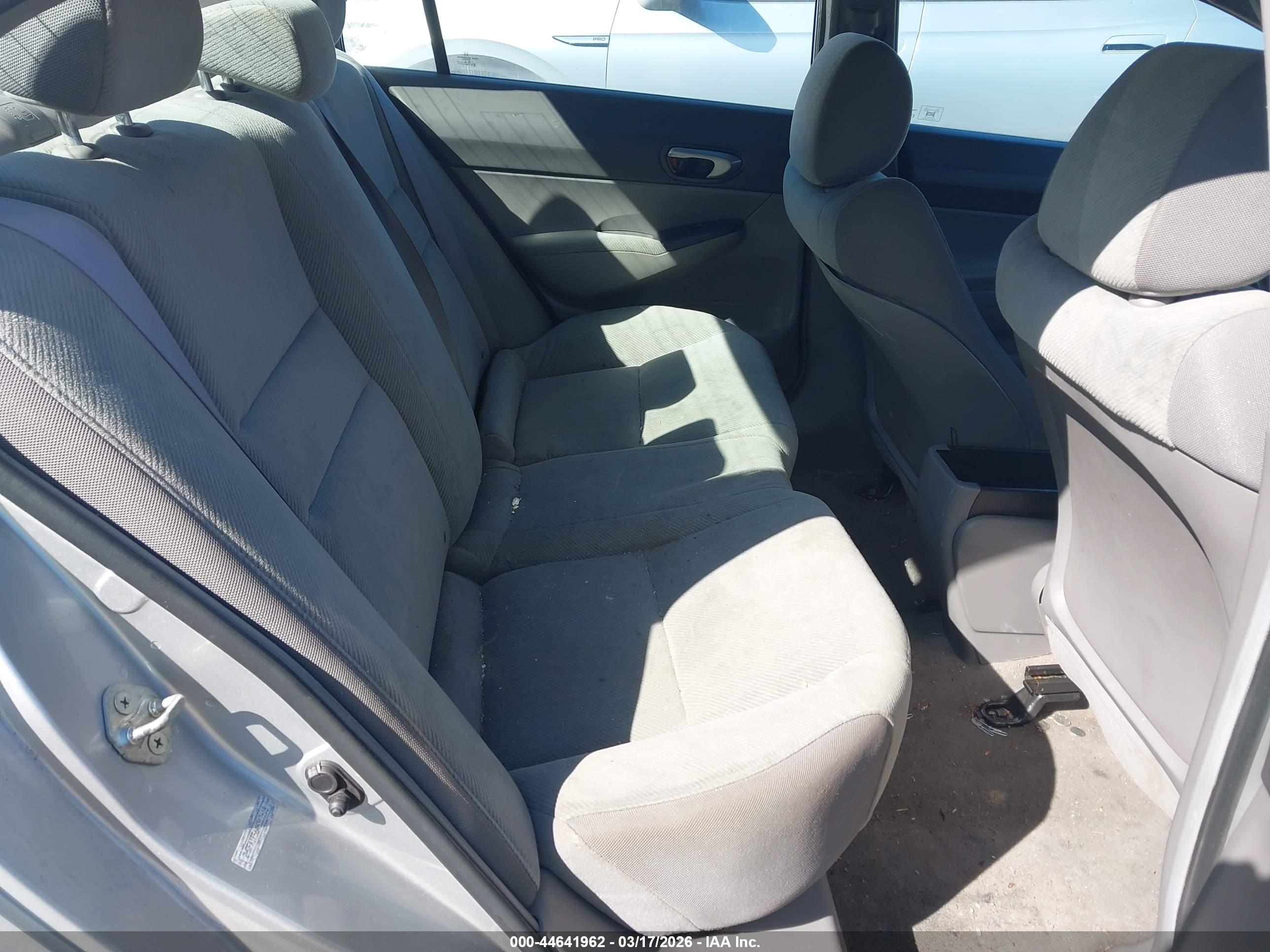 HONDA CIVIC image 8