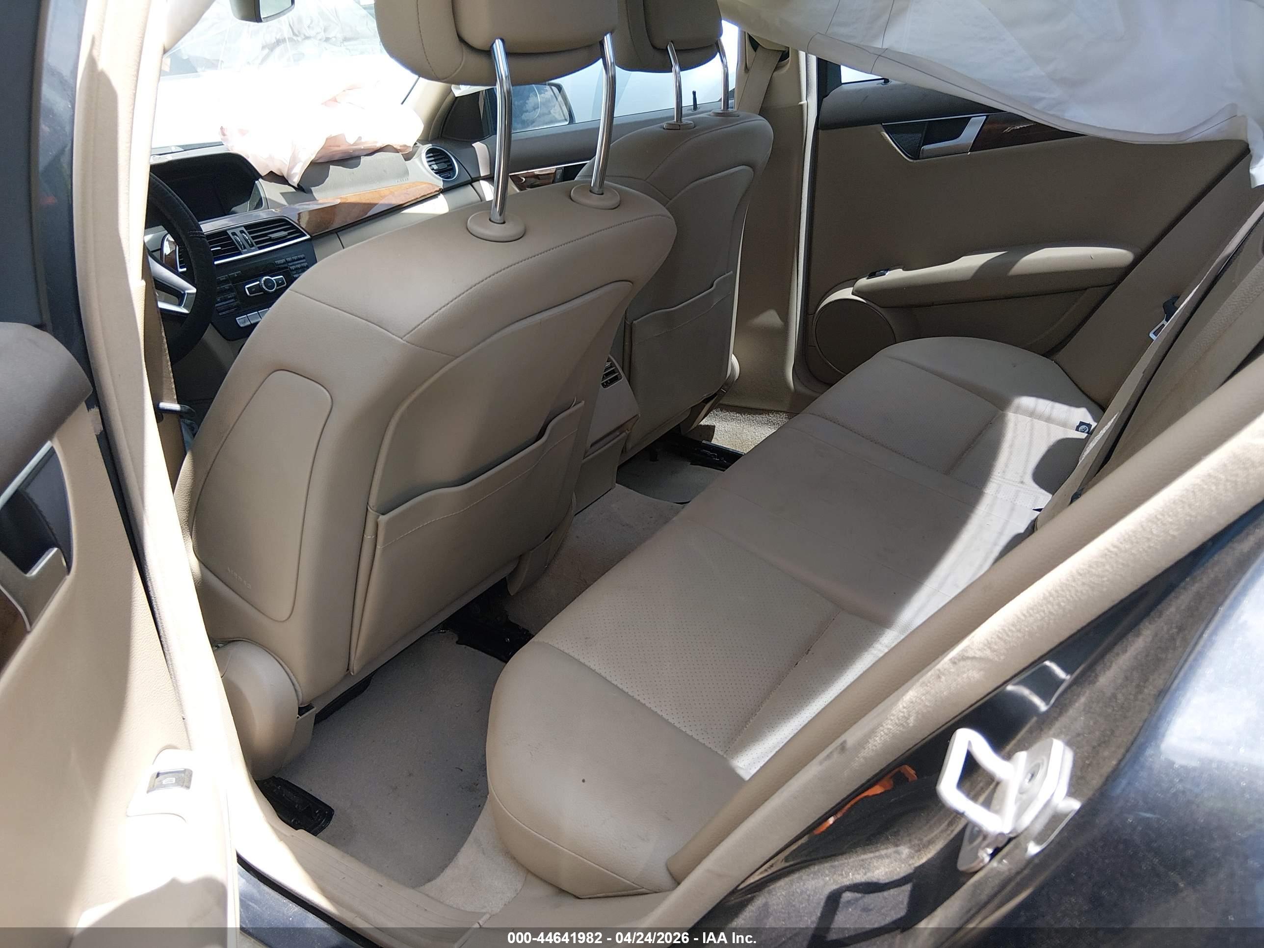 MERCEDES-BENZ C image 8