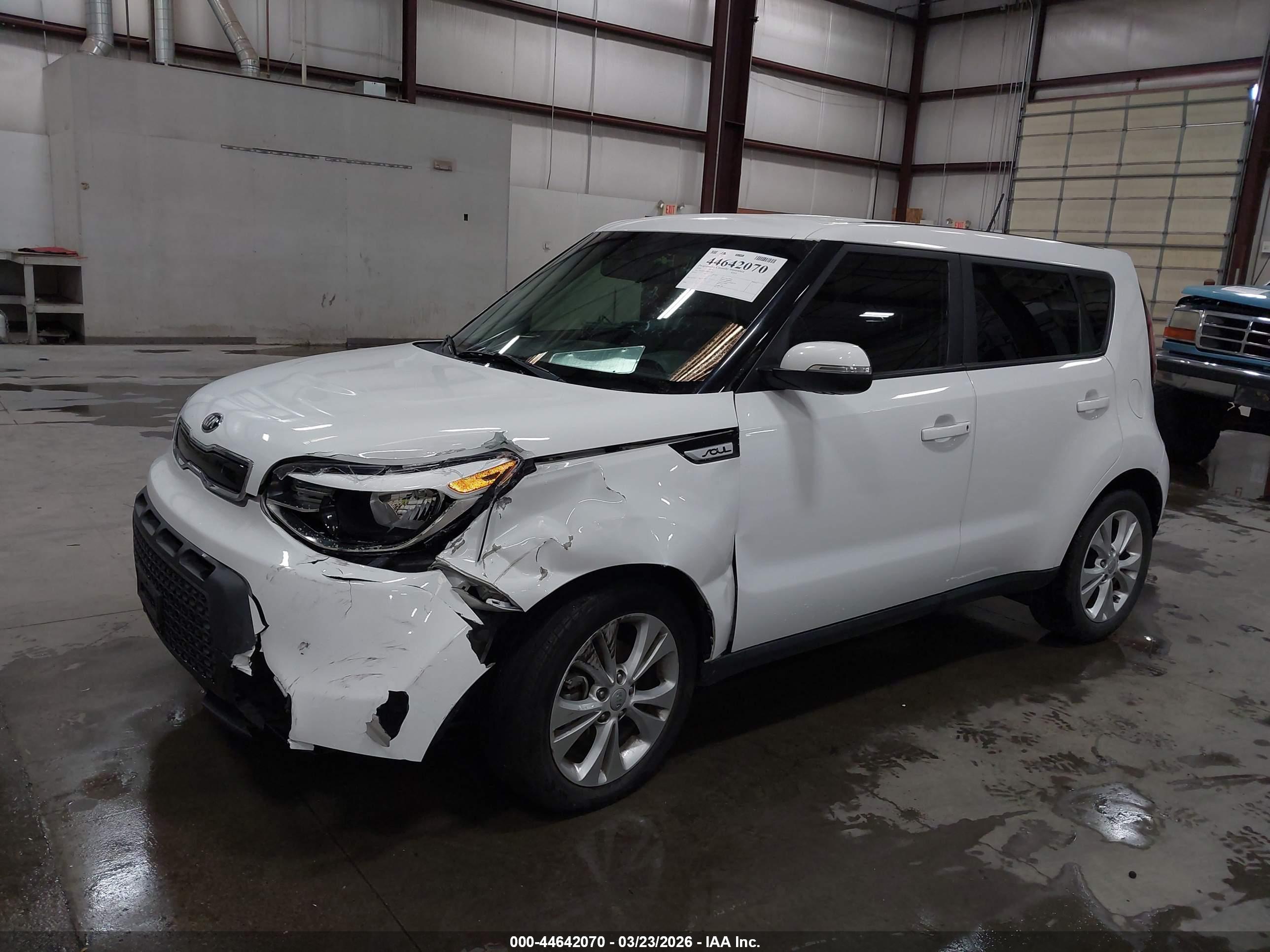 KIA SOUL image 2