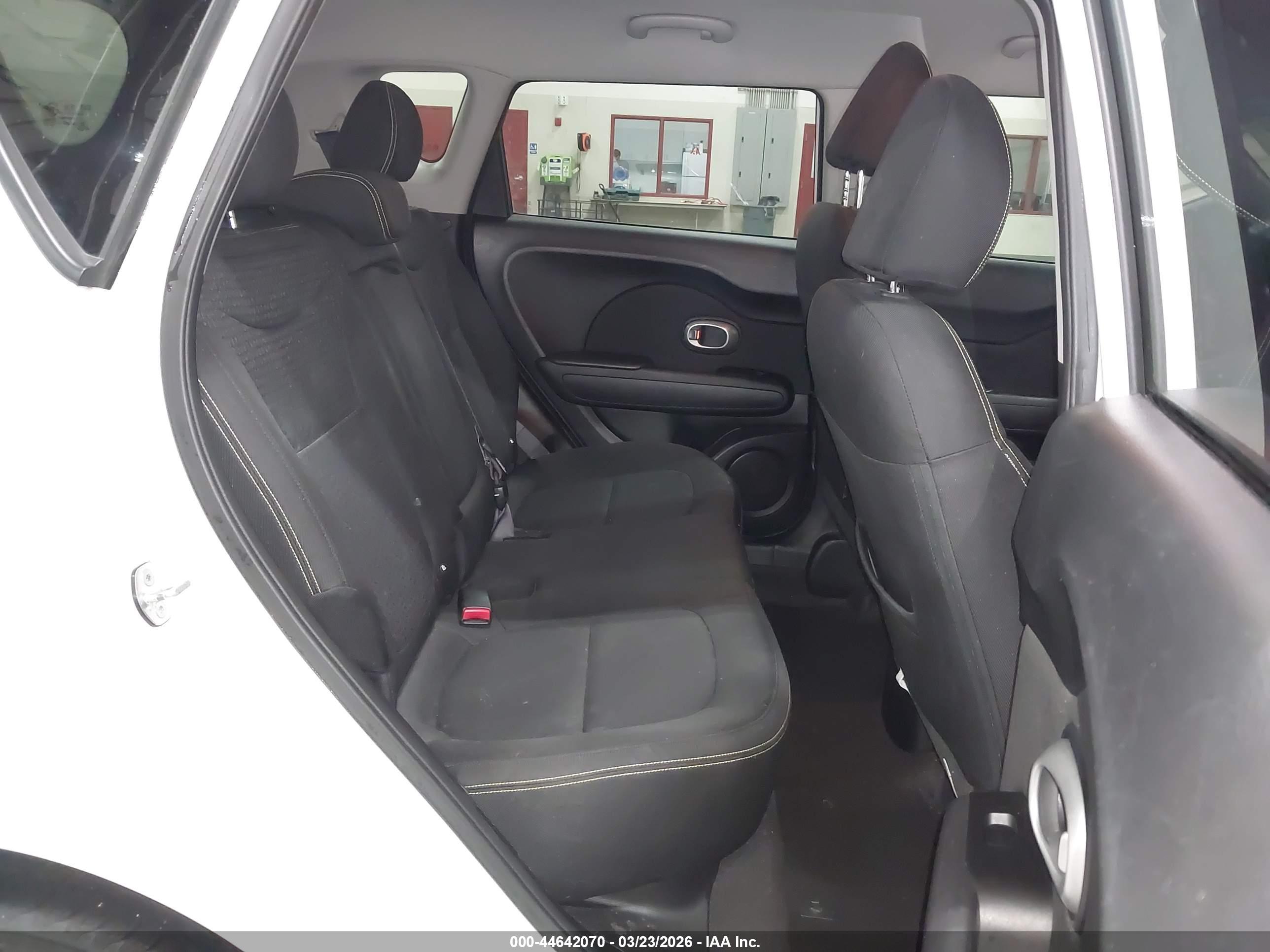 KIA SOUL image 8