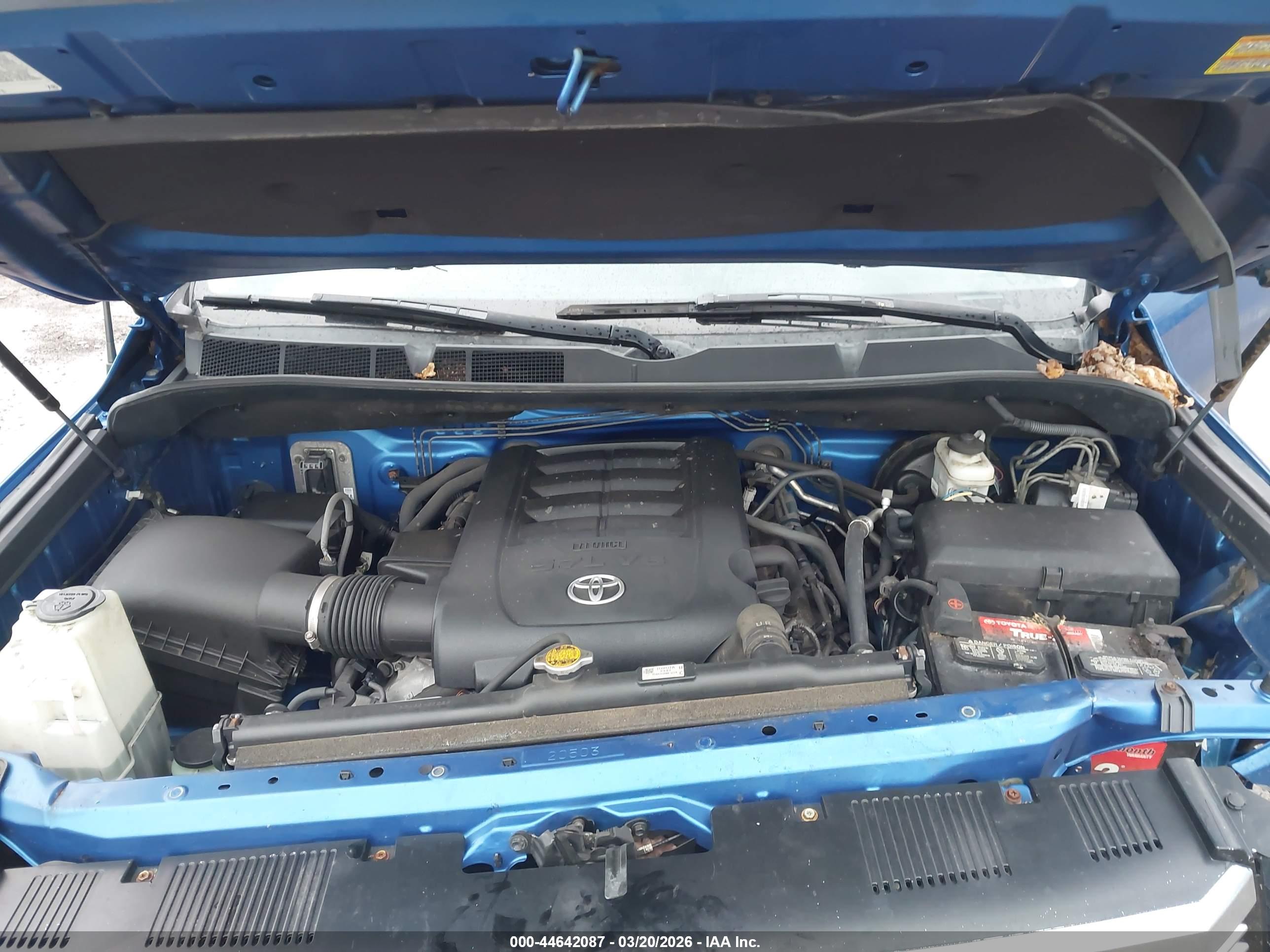 TOYOTA TUNDRA image 10