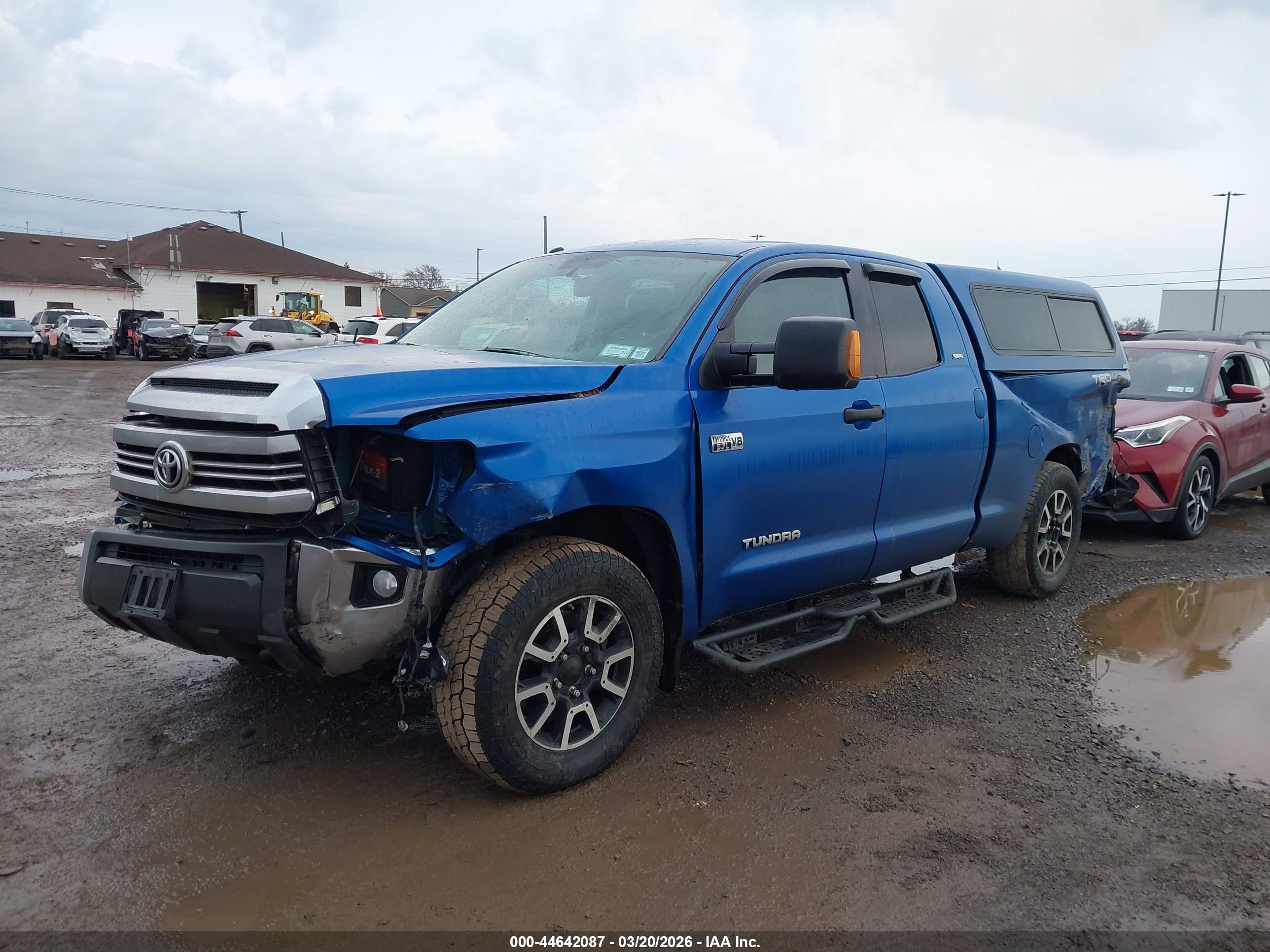 TOYOTA TUNDRA image 2