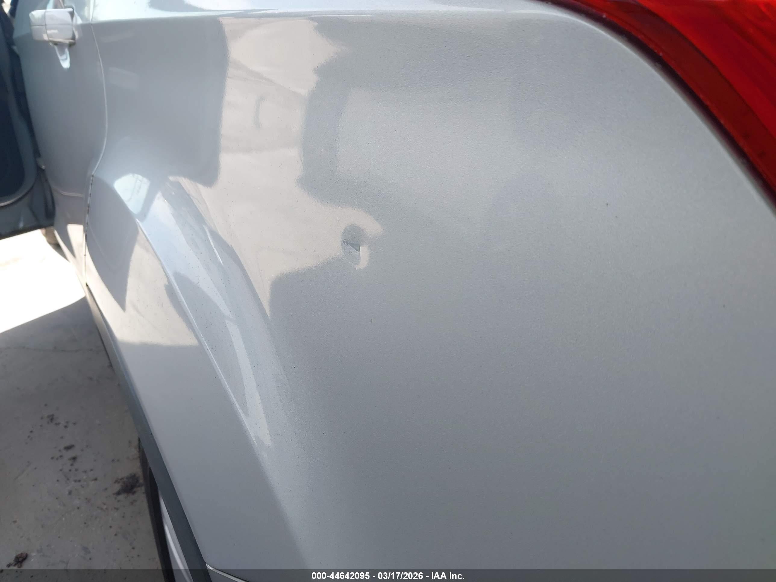 FORD ESCAPE image 6