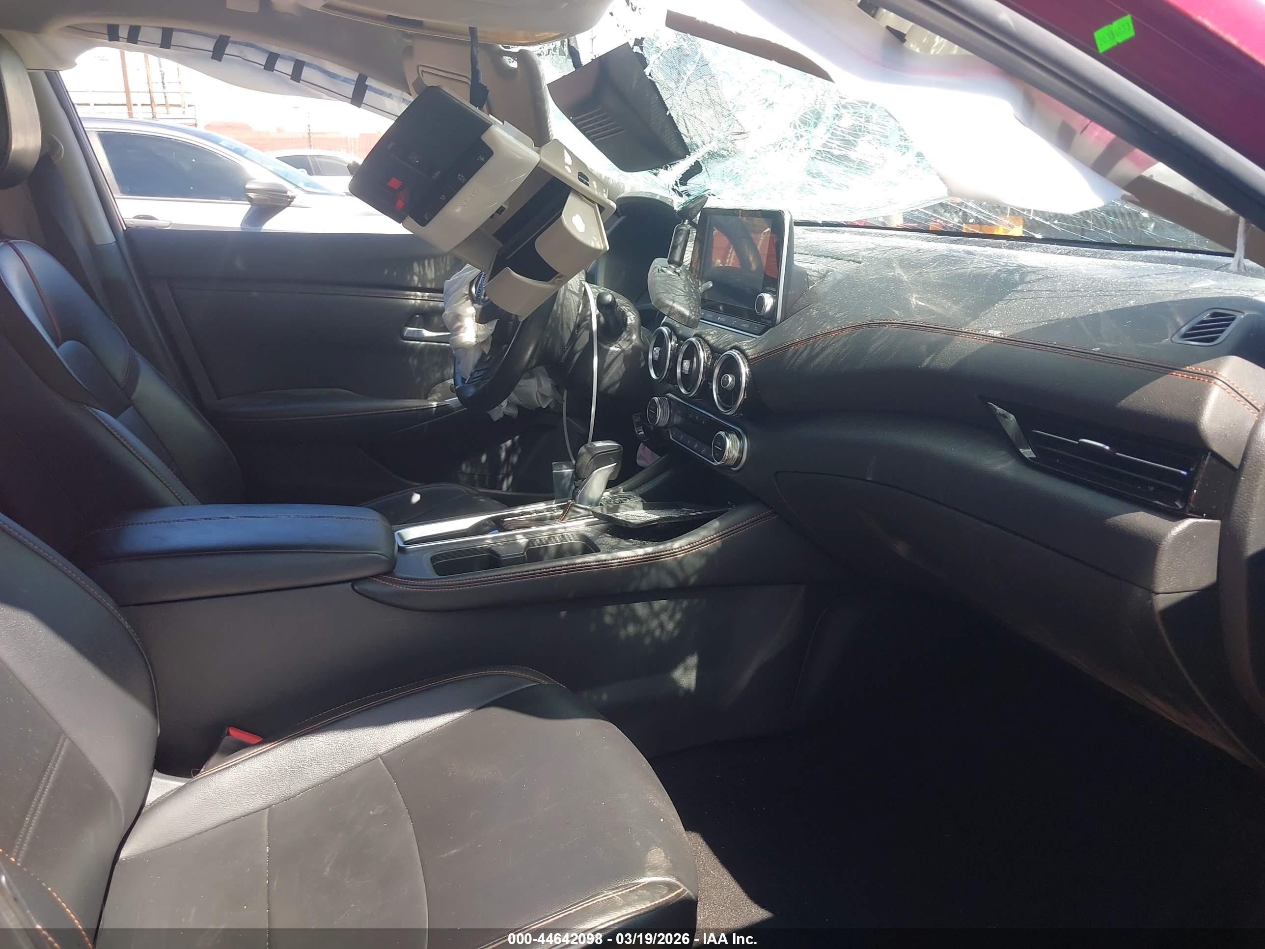 NISSAN SENTRA image 5