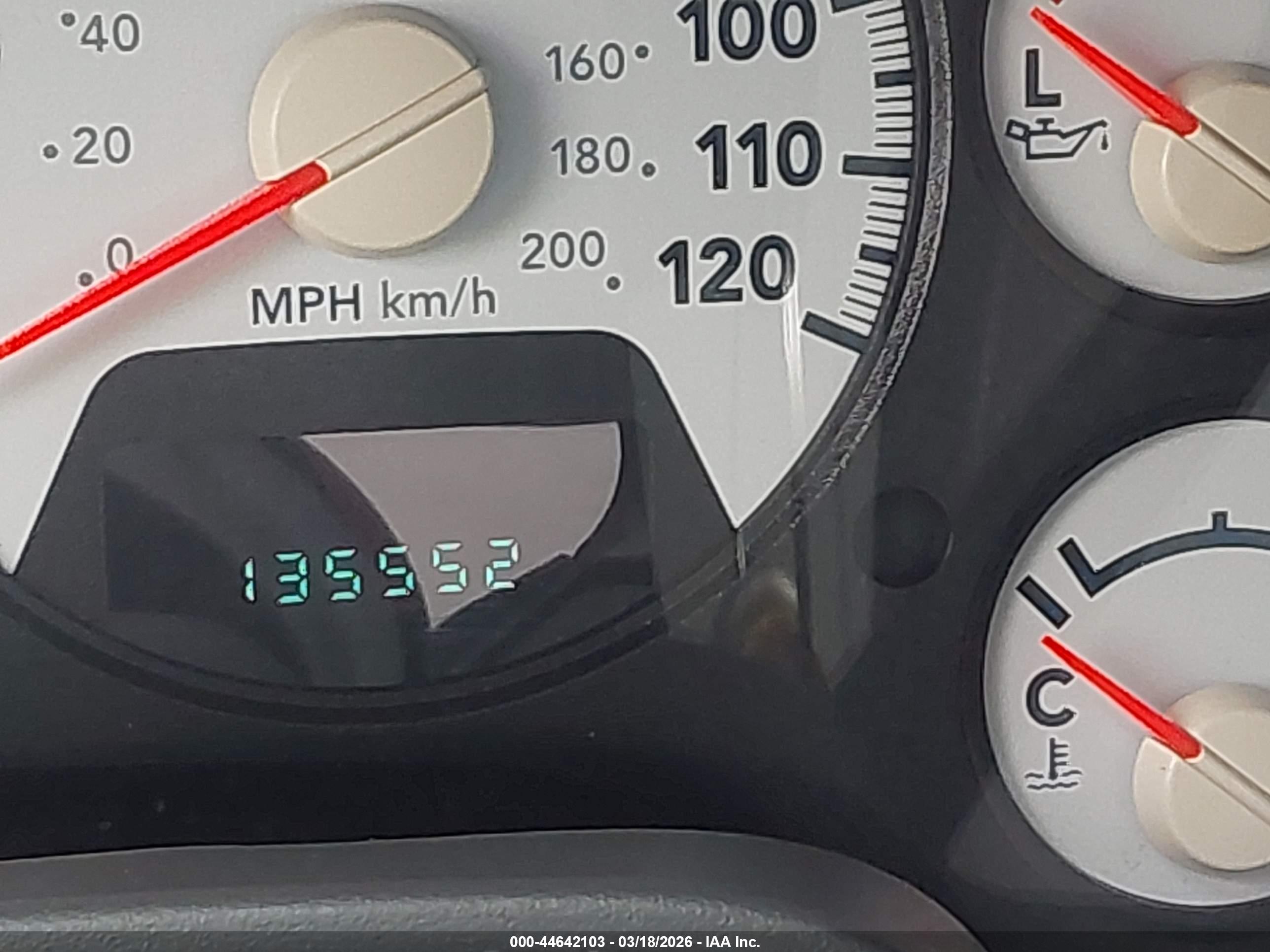 DODGE RAM image 7